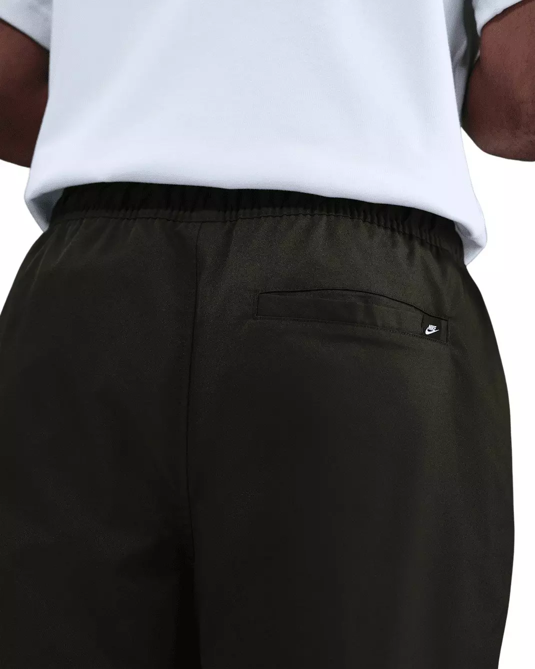 Nike Men's Club Woven Tapered Pants - Green - GREEN