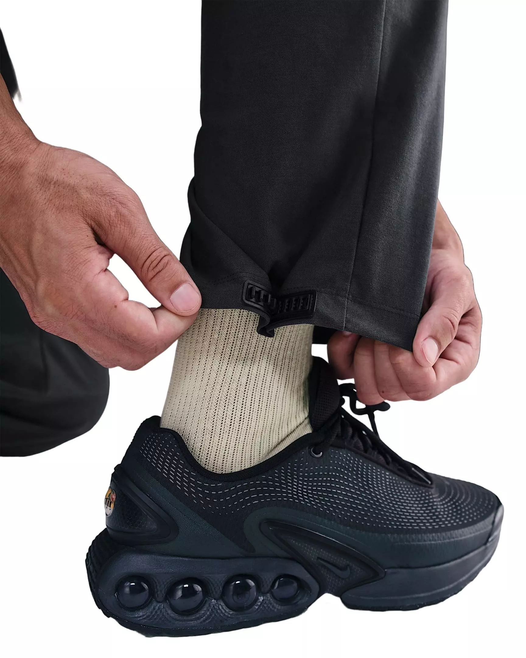 Nike Men's Tech Shori Loose Pants - GREY