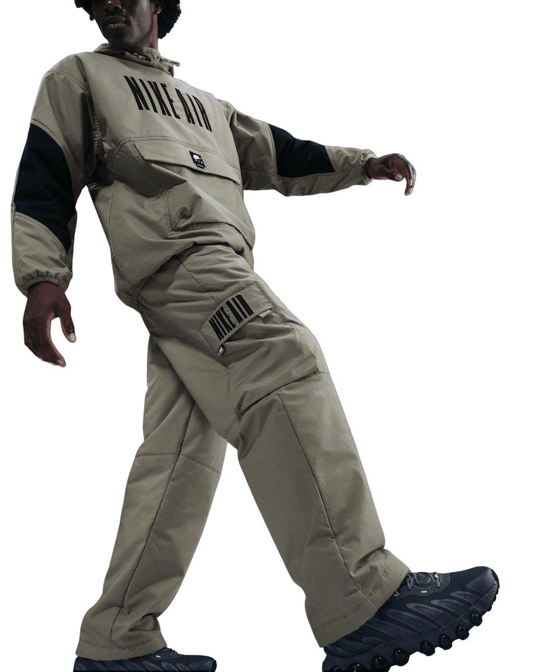 Nike Men's Air Insulated Cargo Pants - LT GREEN Thumbnail View 3