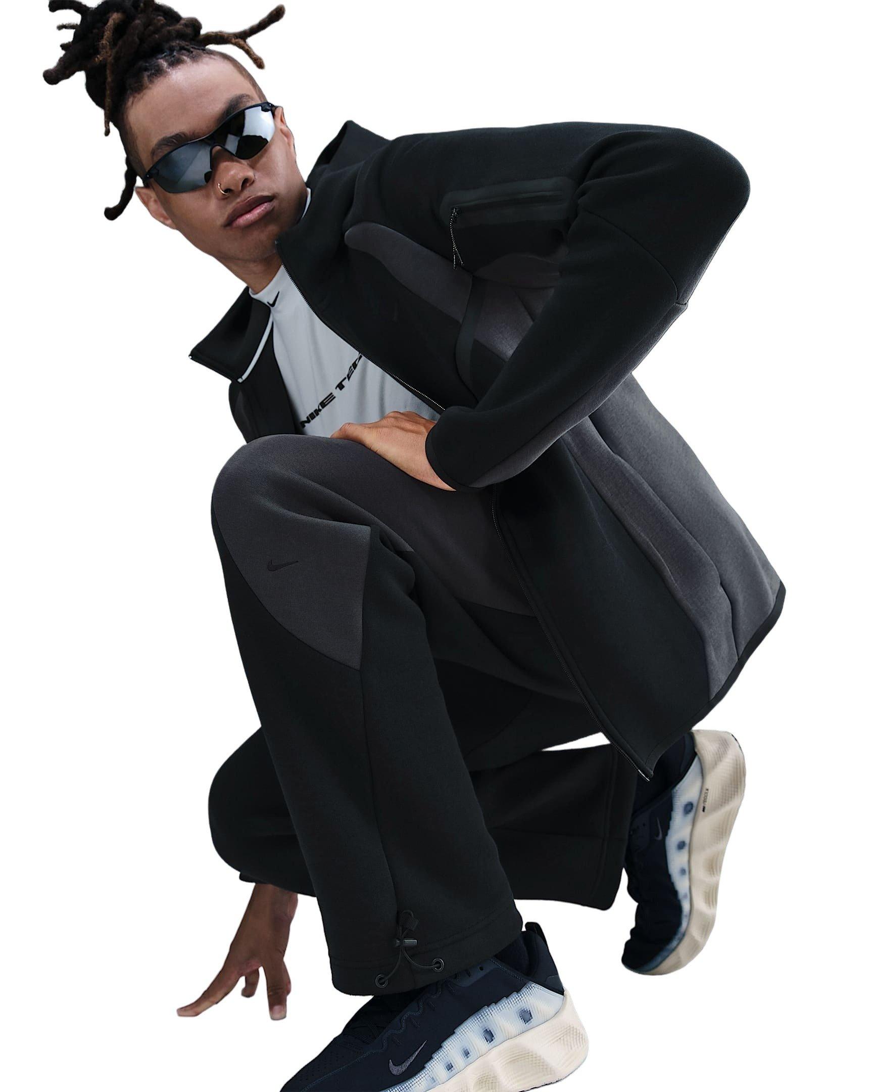 Nike Men's Tech Color-Block Open-Hem Fleece Pants - BLACK Thumbnail View 5