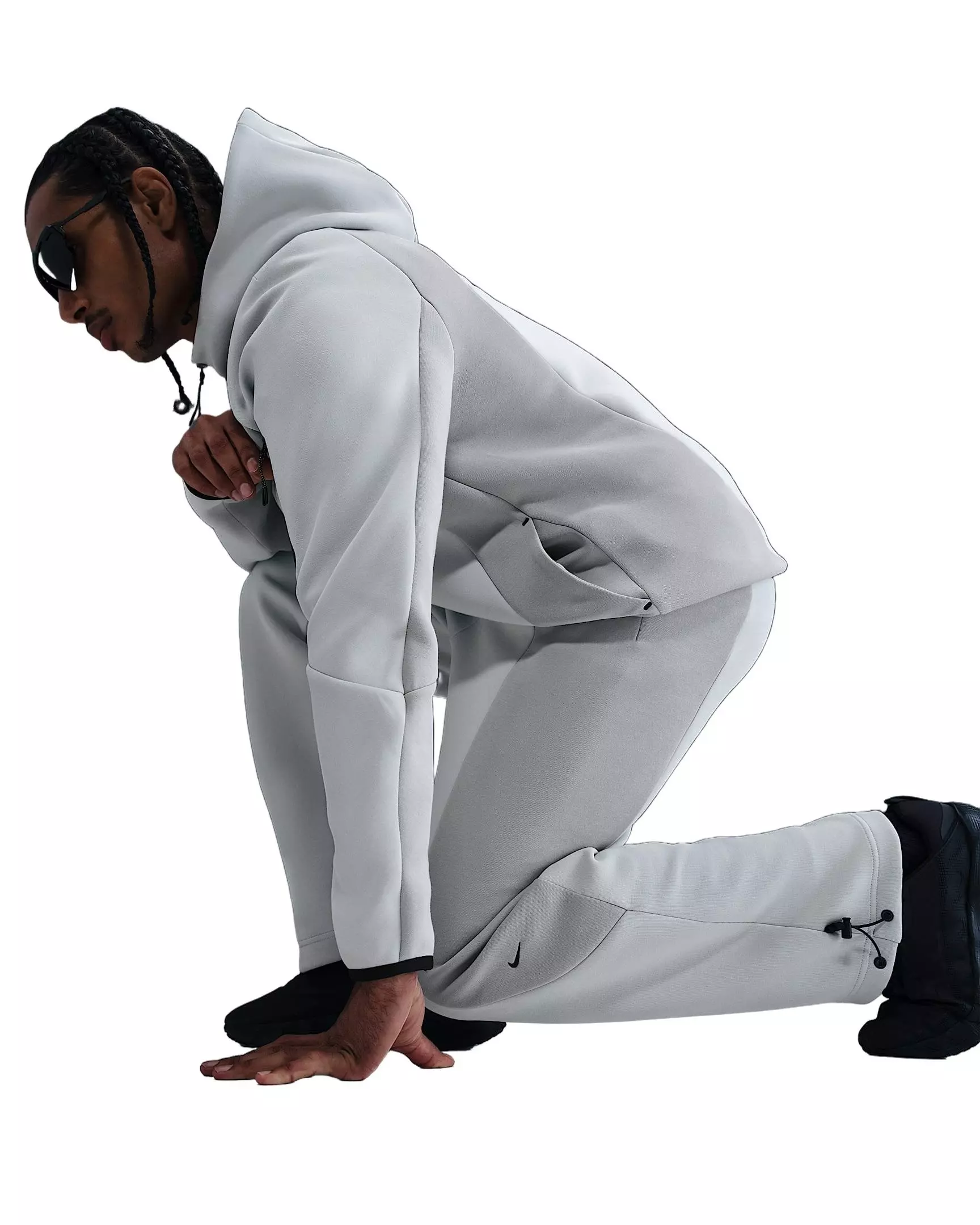 Nike Men's Tech Color-Block Open-Hem Fleece Pants - GREY