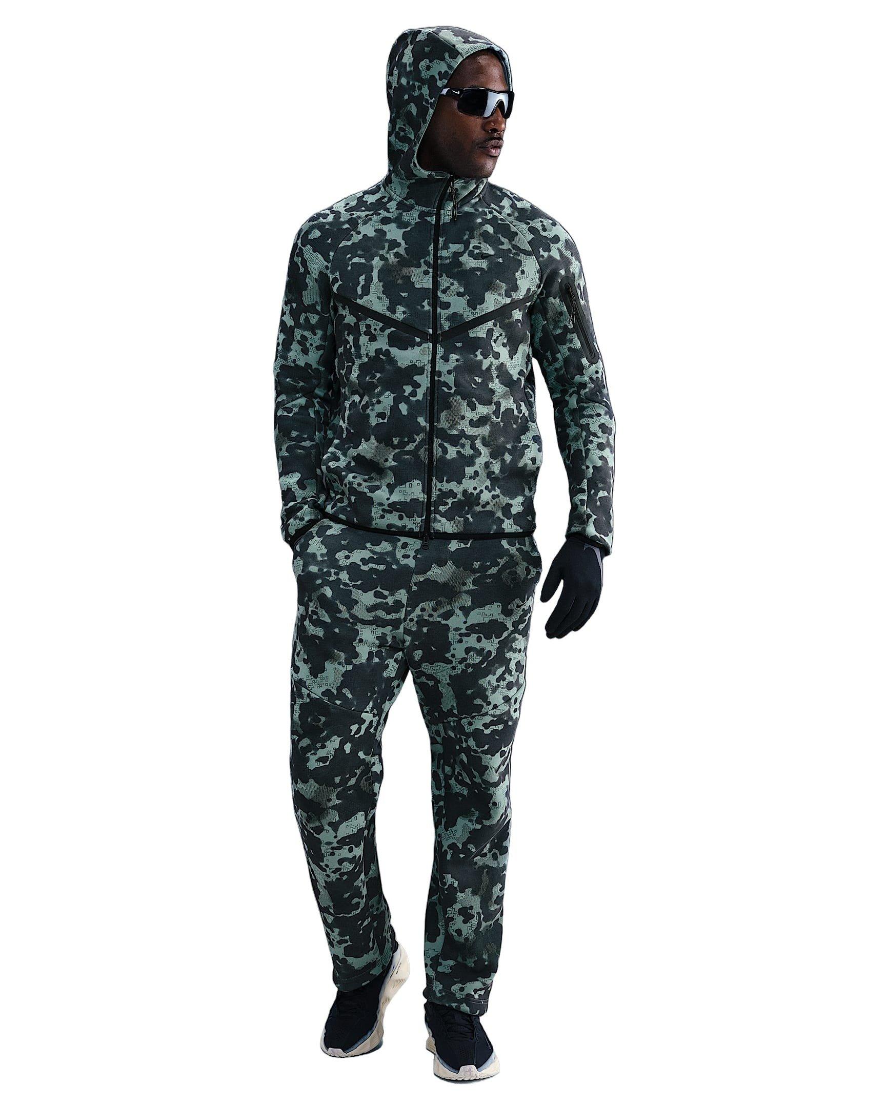 Nike Men's Tech Open-Hem Fleece Camo Pants - Green - GREEN Thumbnail View 1