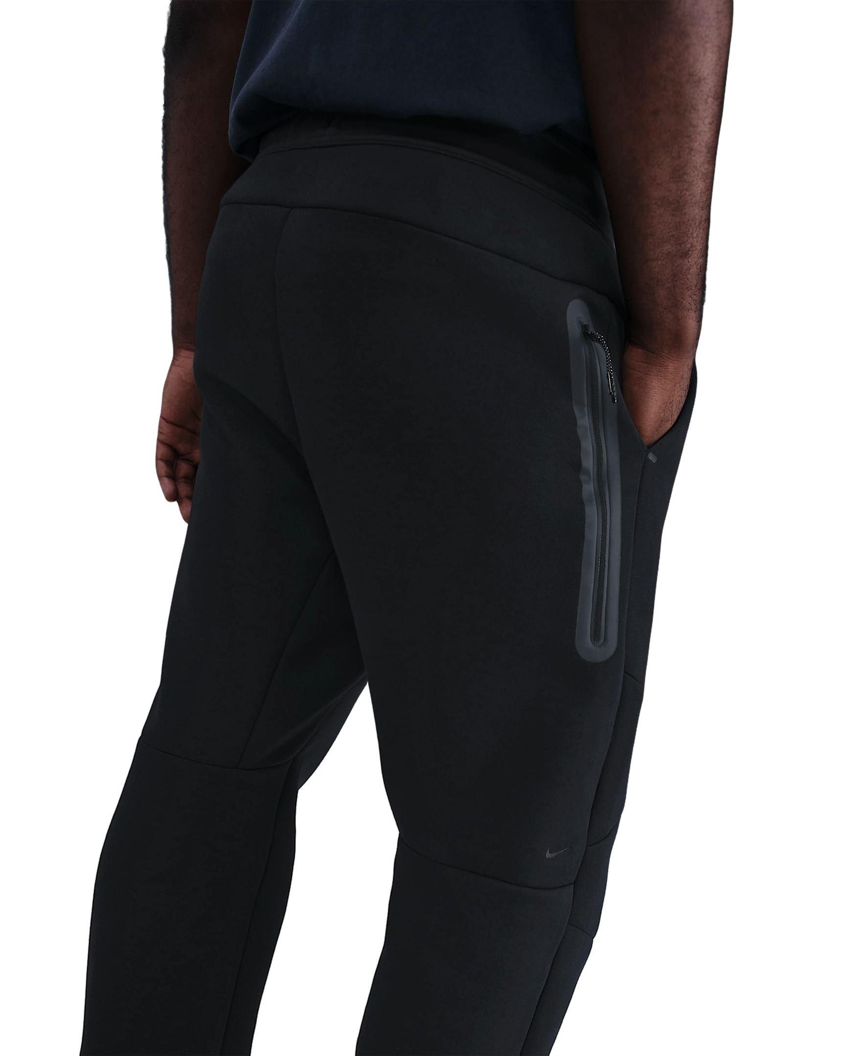 Nike Men's Tech Open-Hem Fleece Pants - BLACK Thumbnail View 4