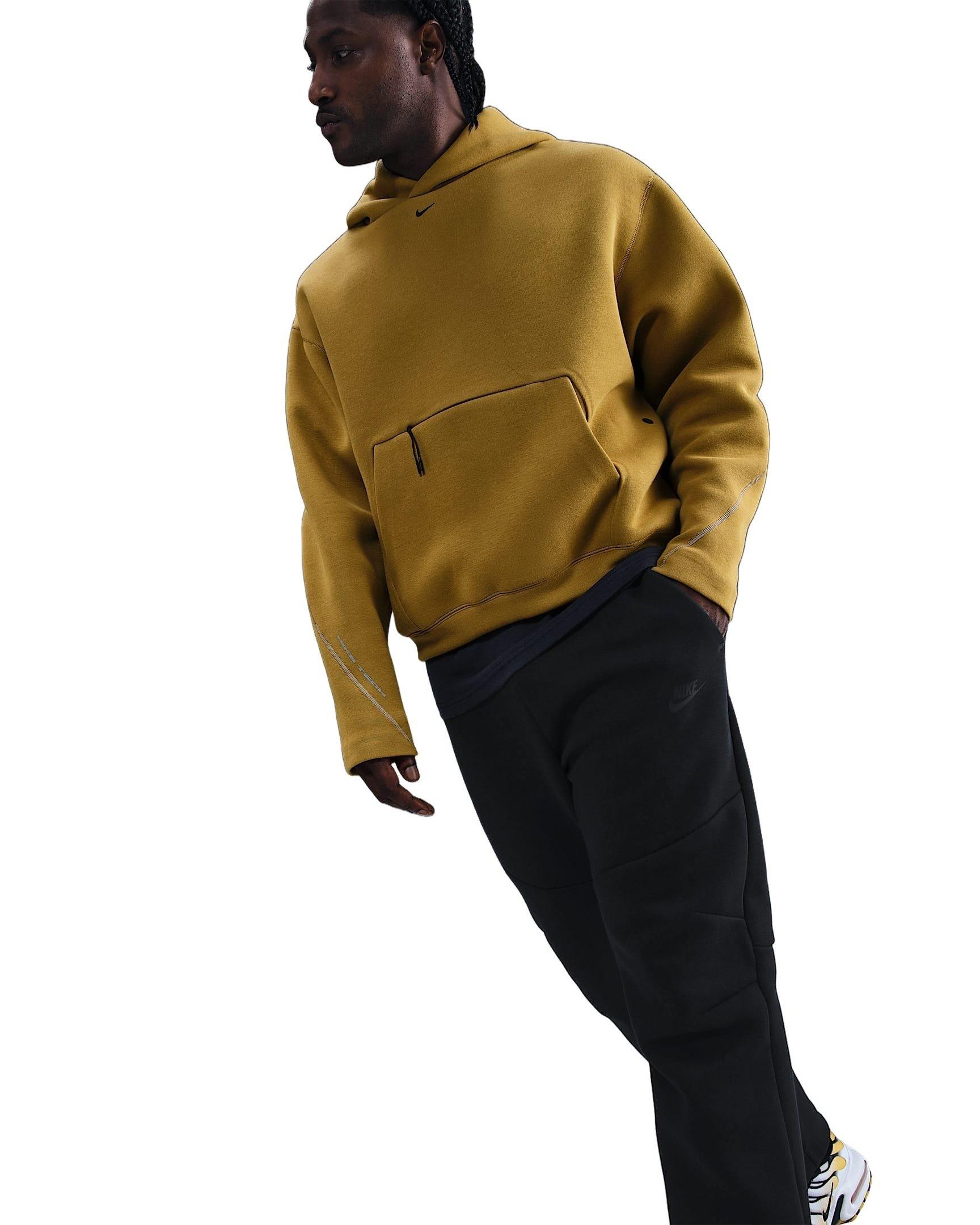 Nike Men's Tech Open-Hem Fleece Pants - BLACK Thumbnail View 5