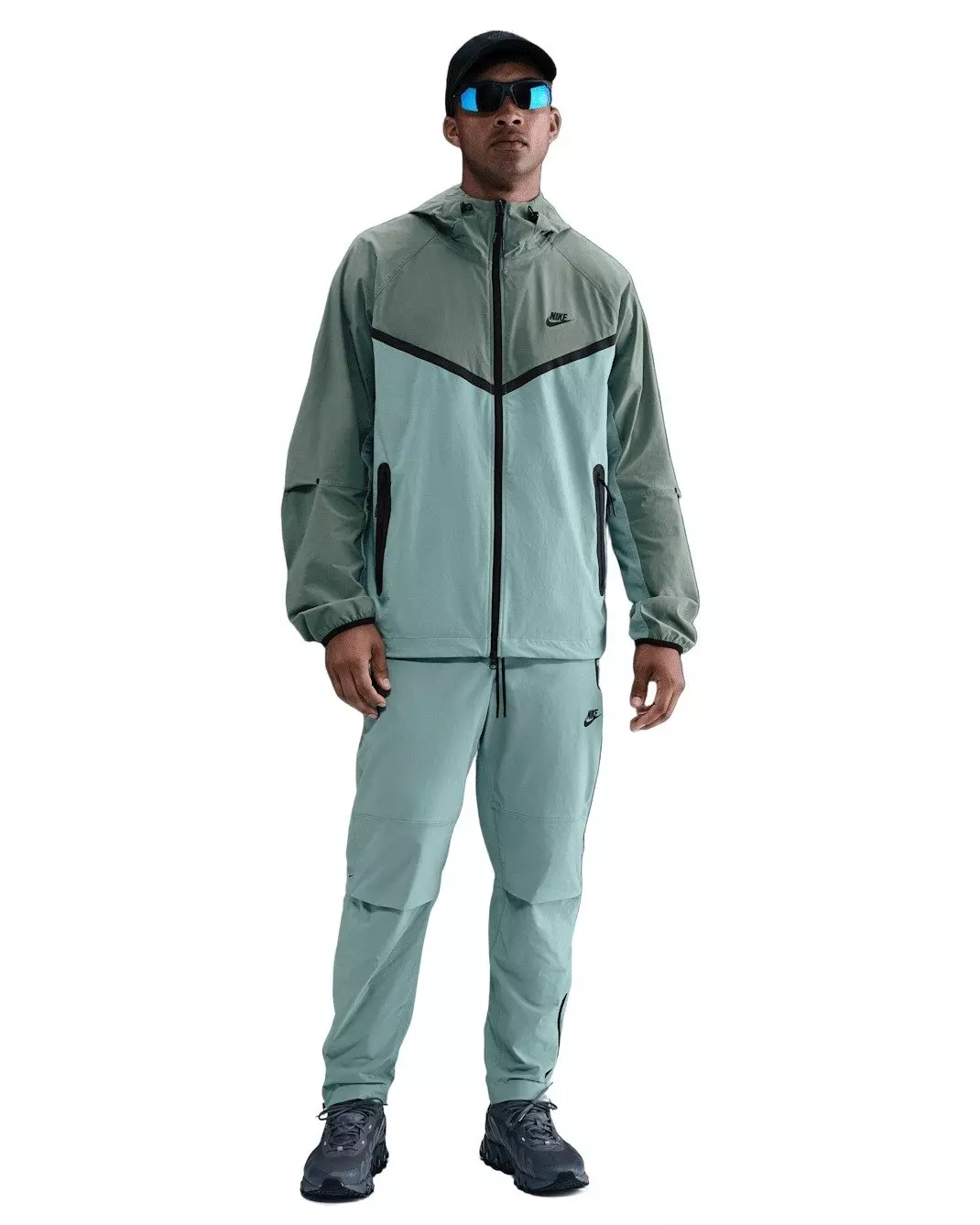 Nike Men's Tech Woven Jacket - Cannon/Green - CANNON/GREEN