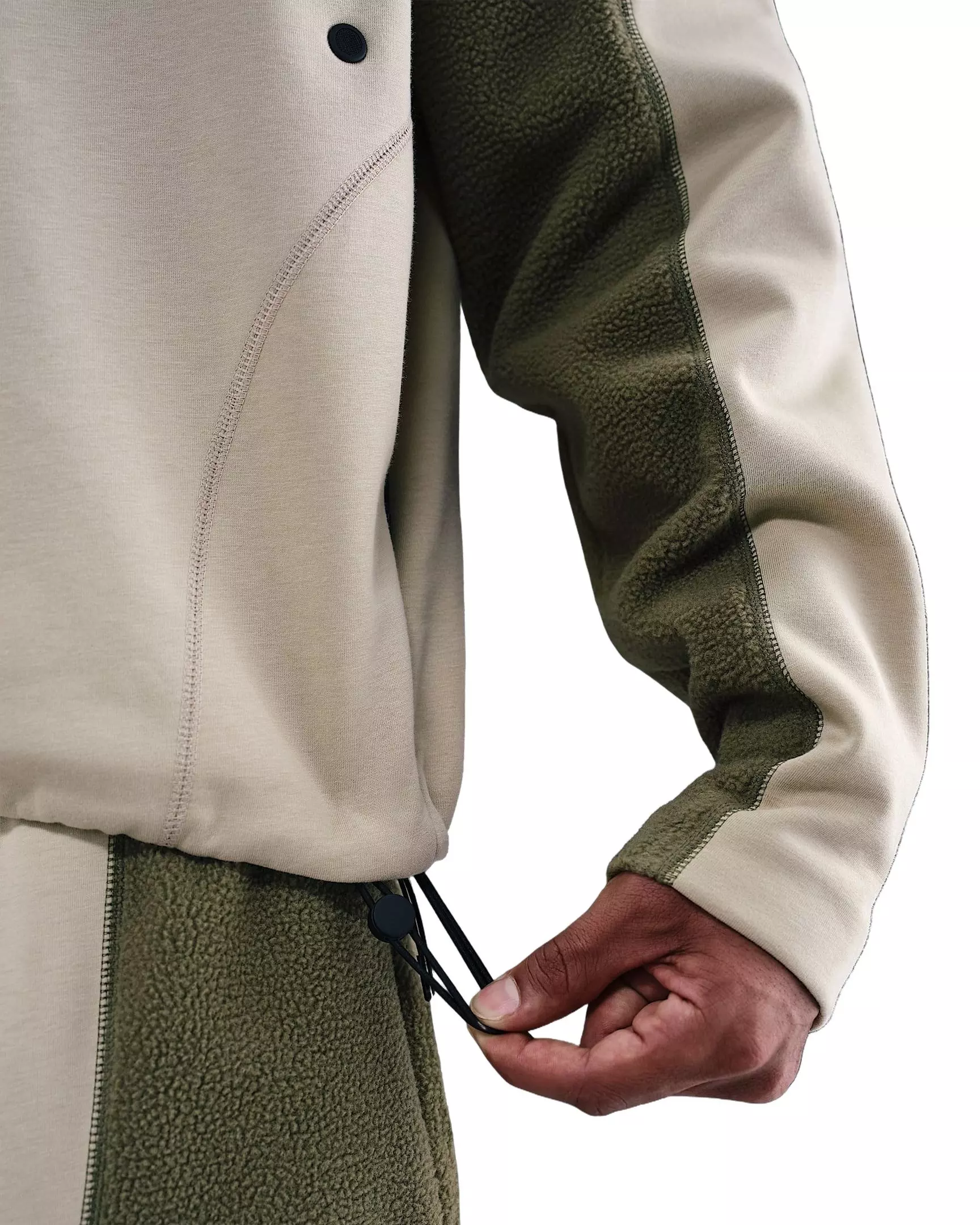 Nike Men's Tech Boreas Oversized Hoodie - BROWN