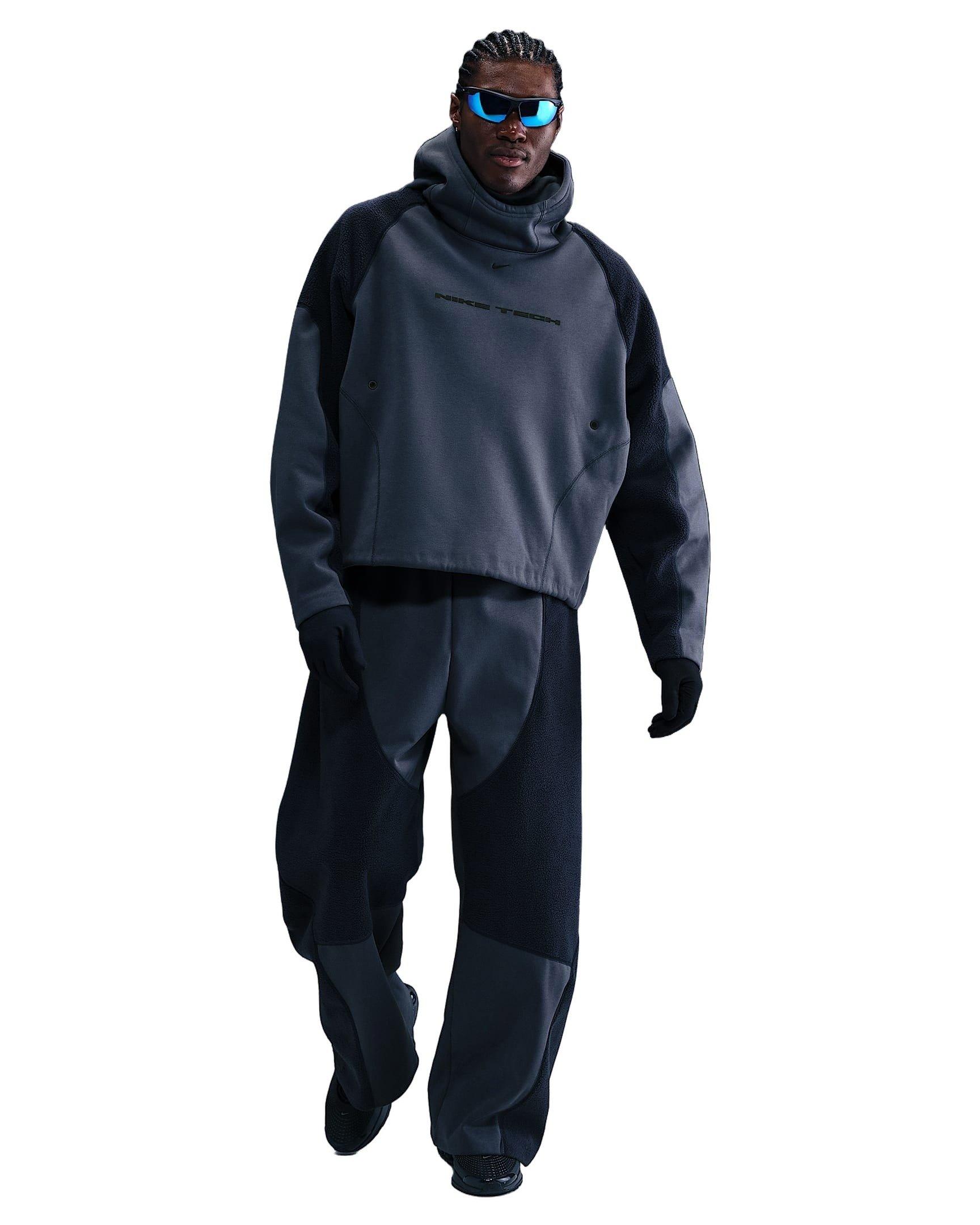 Nike Men's Tech Boreas Oversized Hoodie - BLUE Thumbnail View 6