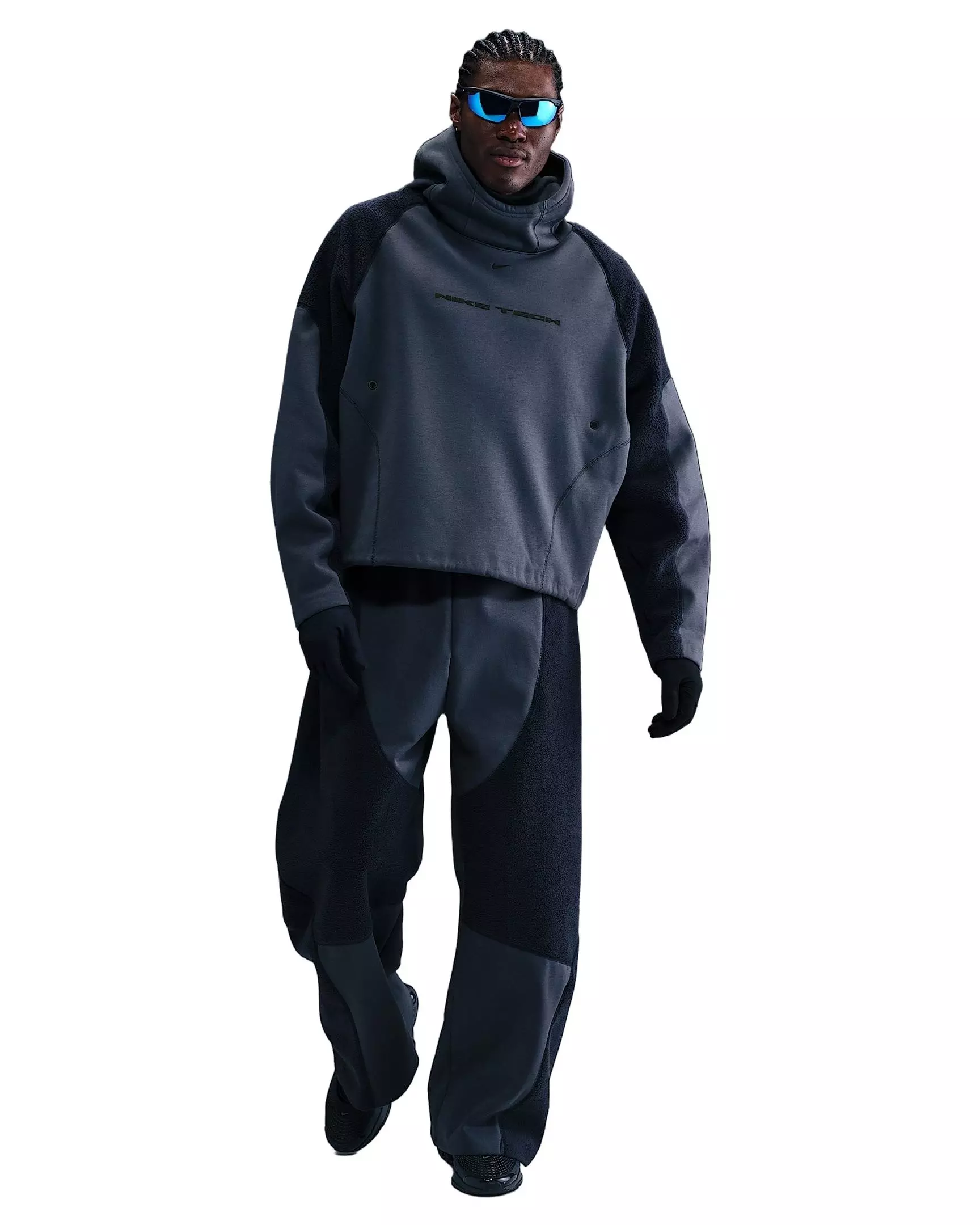 Nike Men's Tech Boreas Oversized Hoodie - BLUE