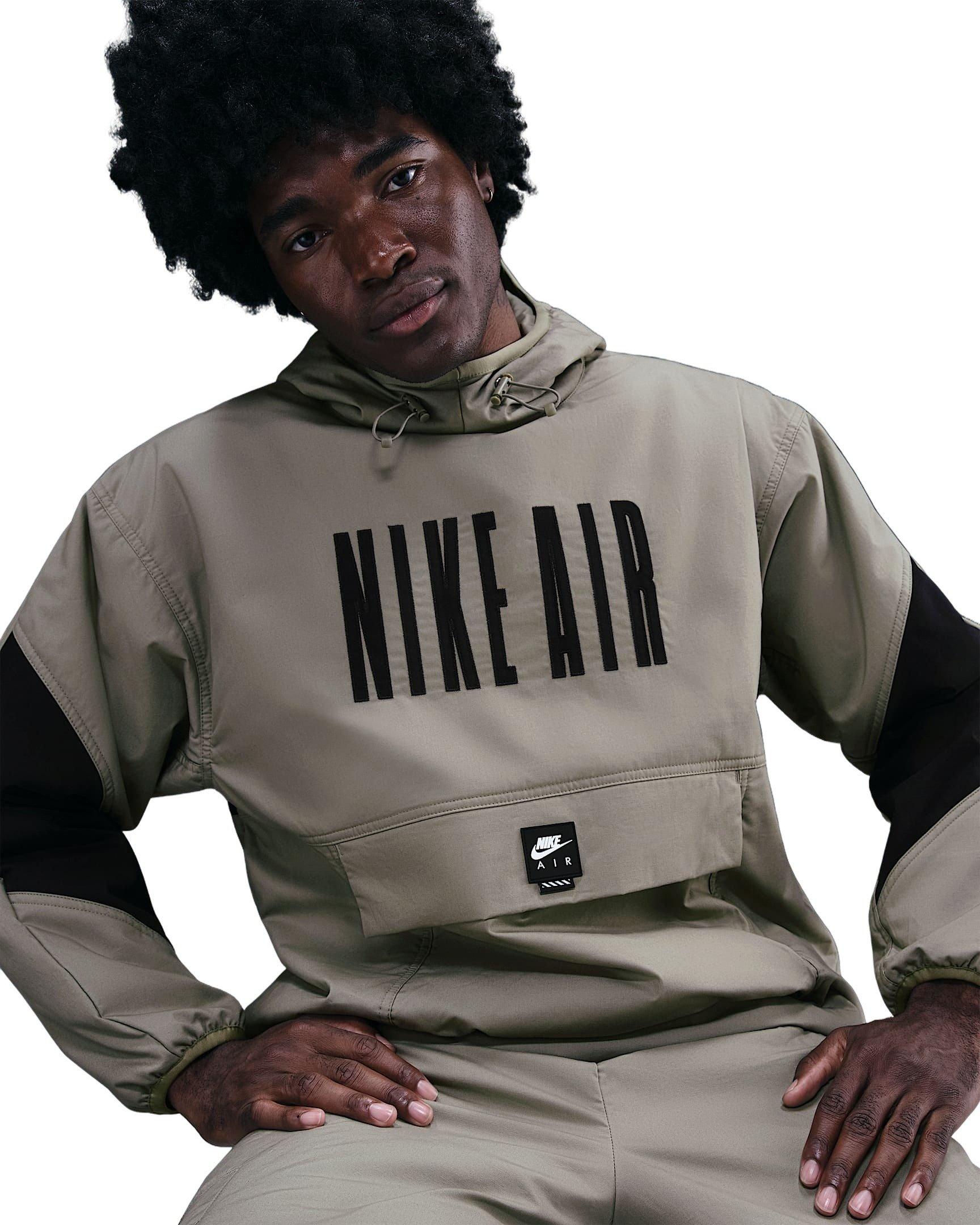 Nike Men's Air Loose Insulated Jacket - GREEN Thumbnail View 5