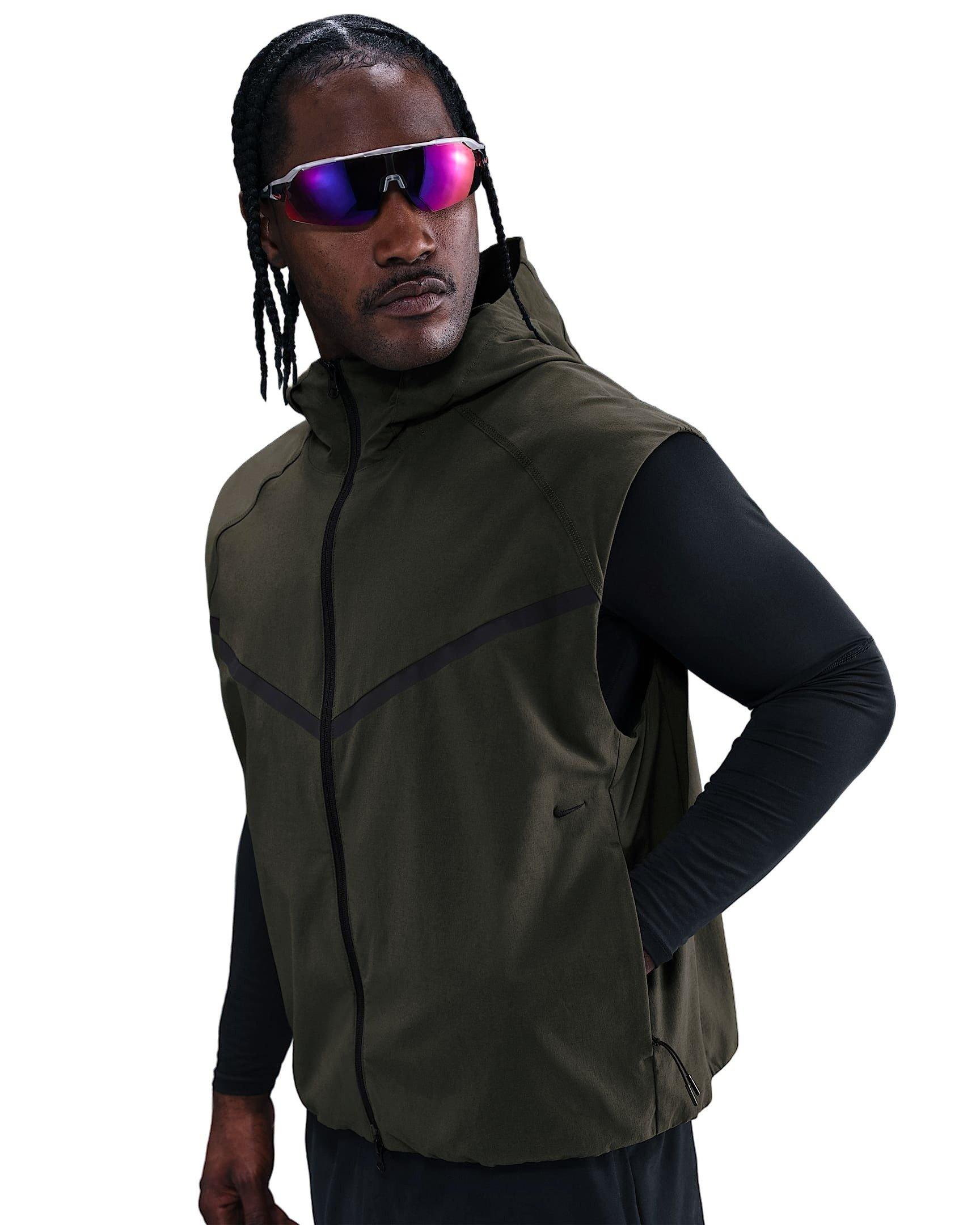 Nike Men's Tech Dri-FIT Woven Windrunner Vest - GREEN Thumbnail View 1