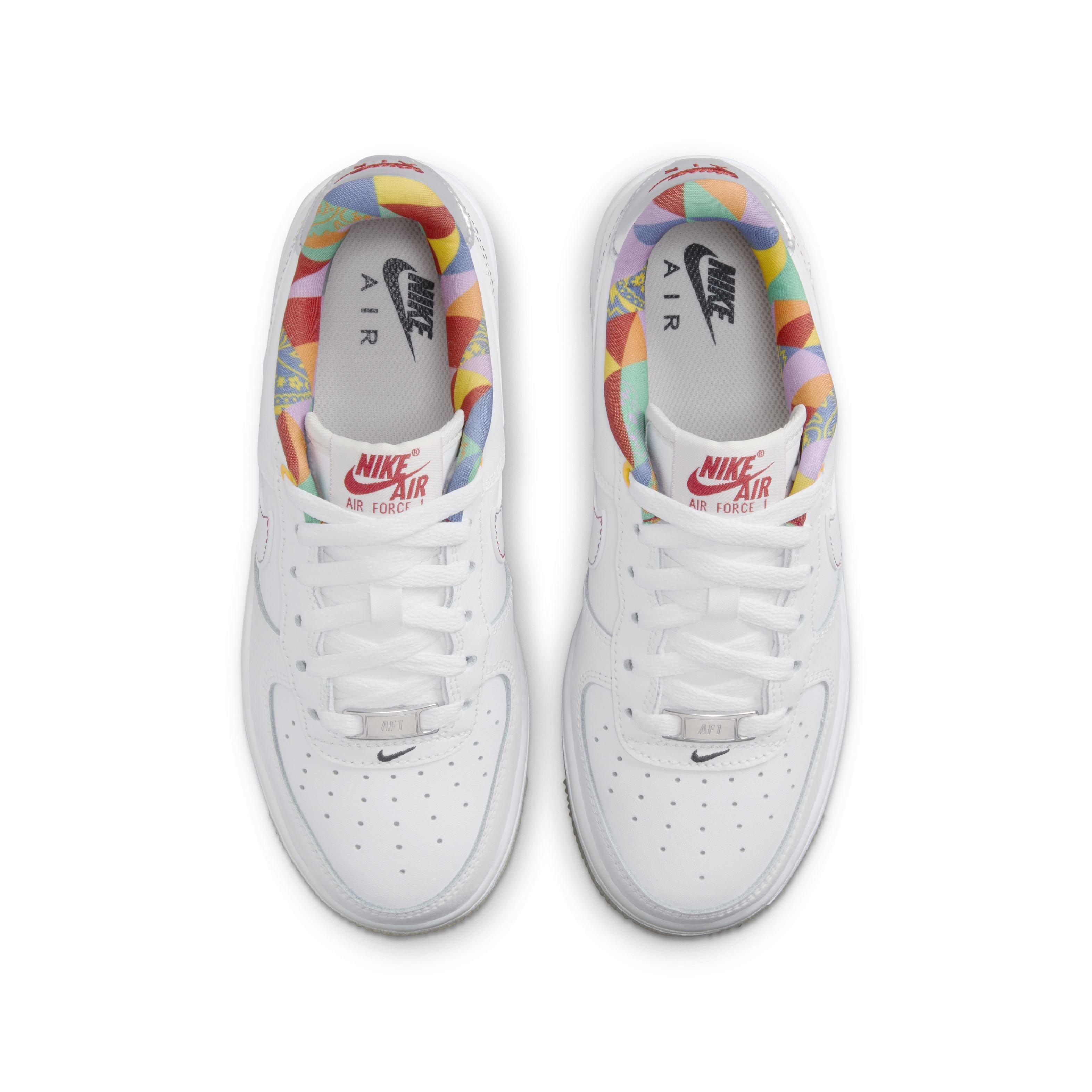Nike Air Force 1 LV8 Grade School Boys' "White/White/White/Midnight Navy" Shoe