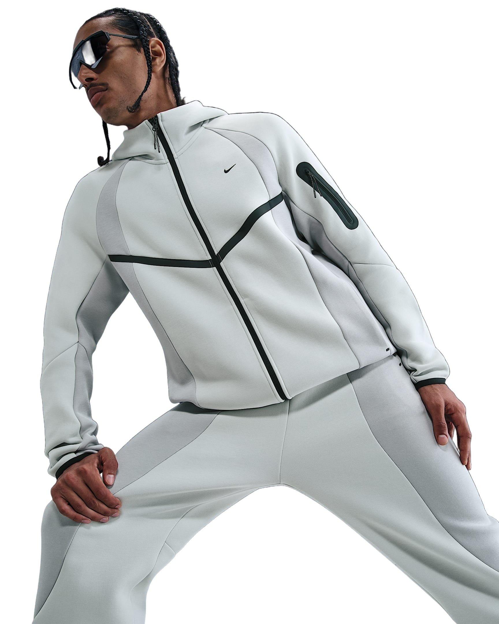 Nike Men's Tech Color Block Full-Zip Fleece Windrunner Jacket - GREY Thumbnail View 3