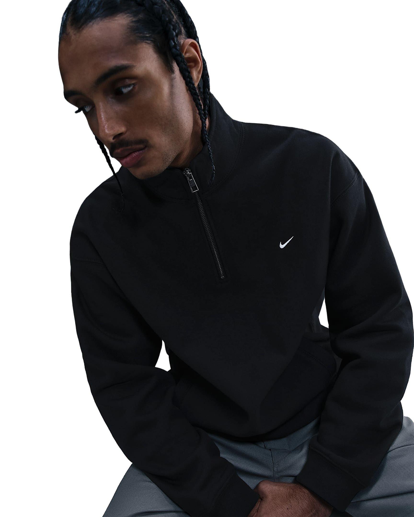 Nike Men's Solo Swoosh Fleece Quarter-Zip Top - BLACK Thumbnail View 3