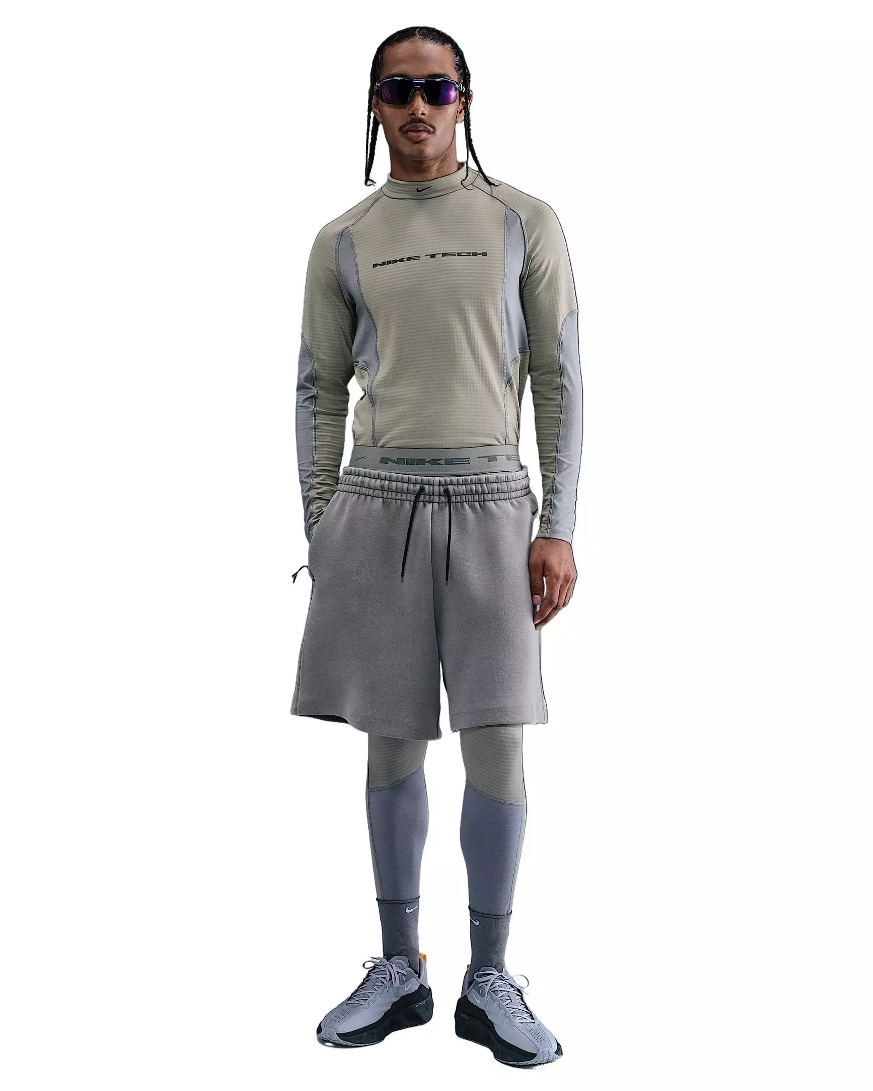 Nike Men's Tech Pro Base Layer Long-Sleeve Top - LT GREEN