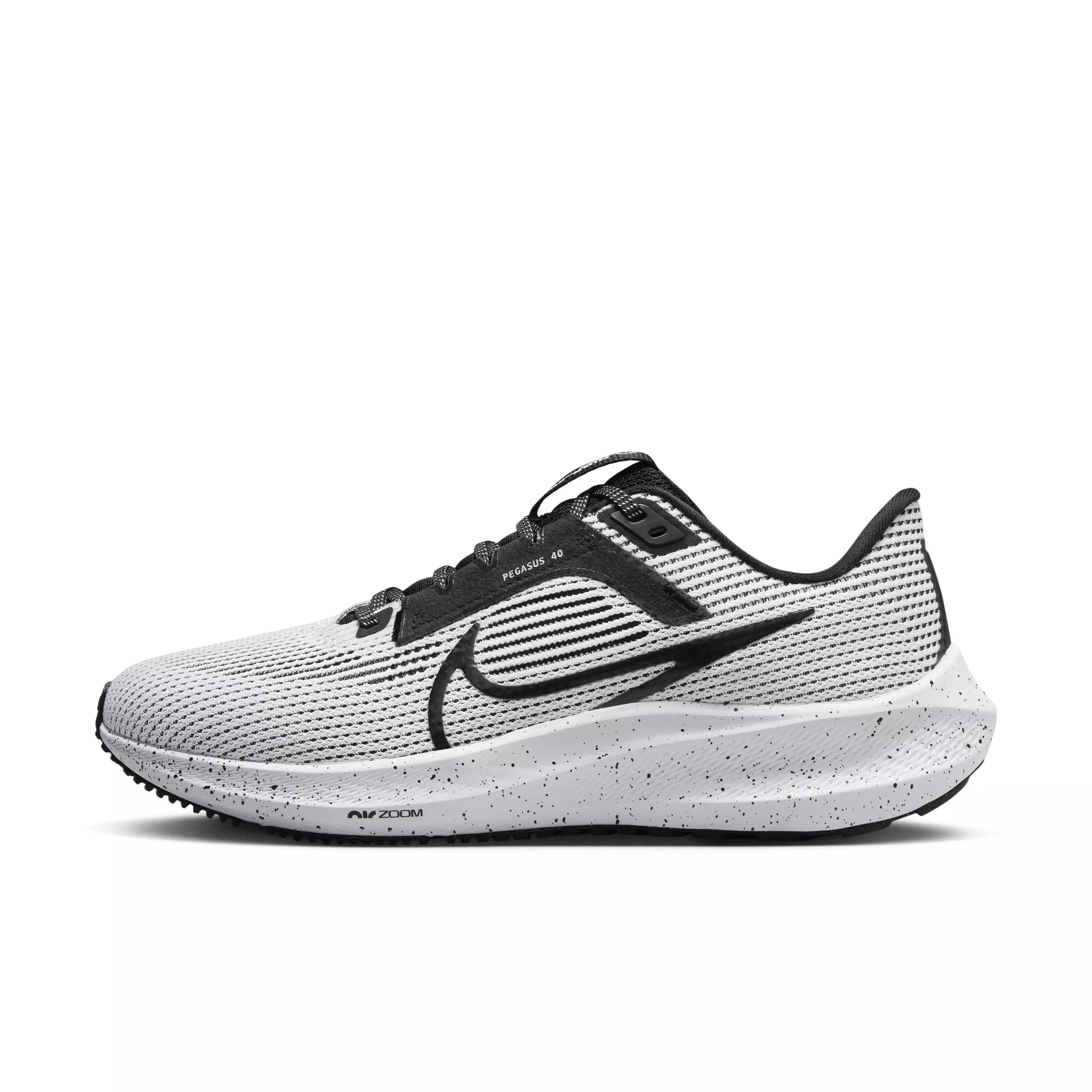 Nike Pegasus 40 "Black/White" Women's Running Shoe - BLACK/WHITE