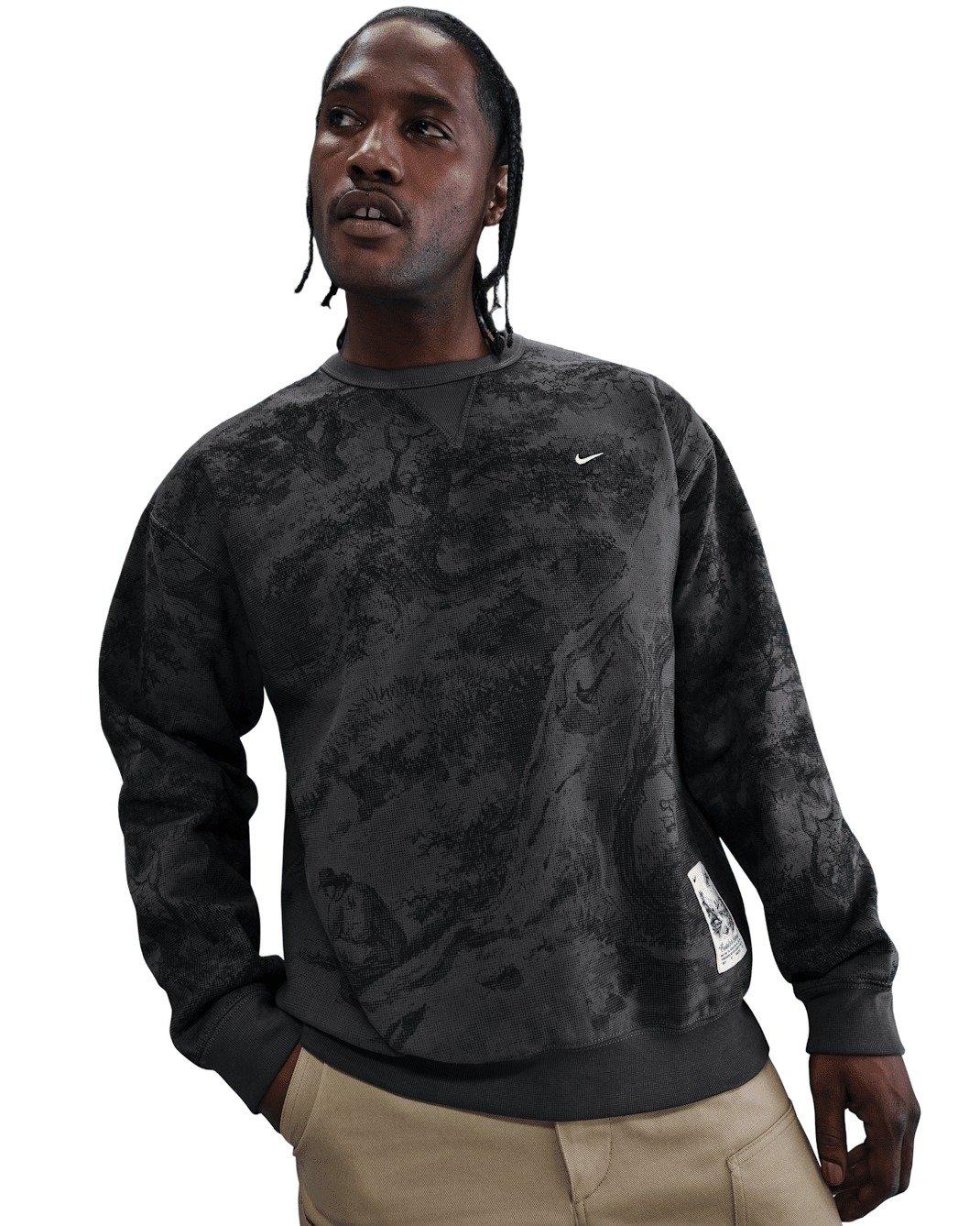 Nike Men's Solo Swoosh BB Fleece Graphic Crew - ASH GREY Thumbnail View 1