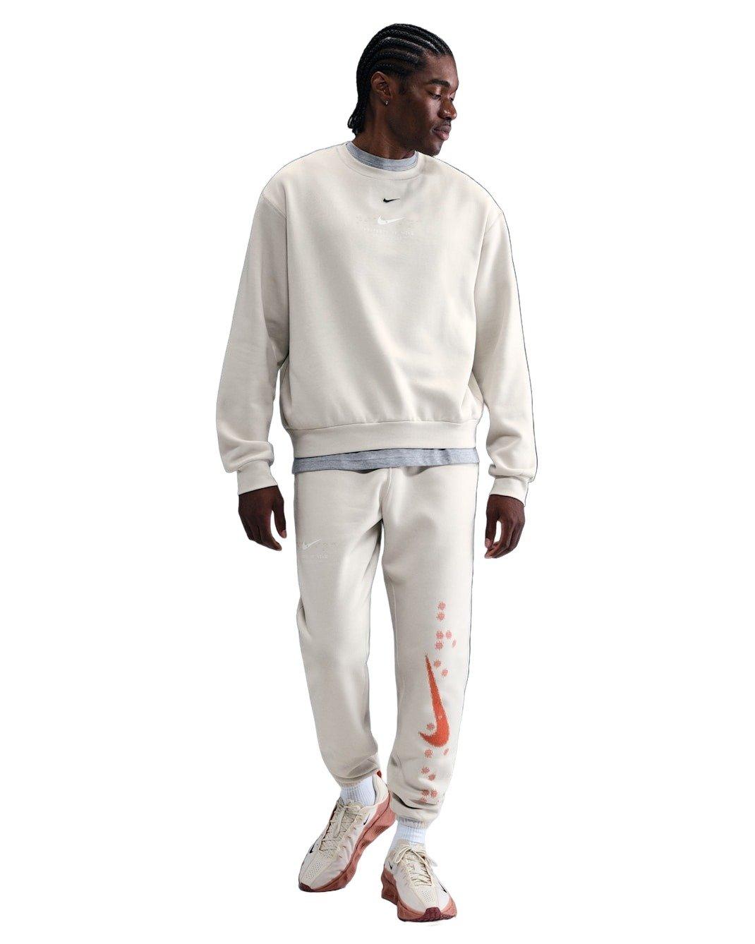 Nike Men's Sportswear Club BB Ski Fleece Crew-Neck Sweatshirt - LT BONE Thumbnail View 4