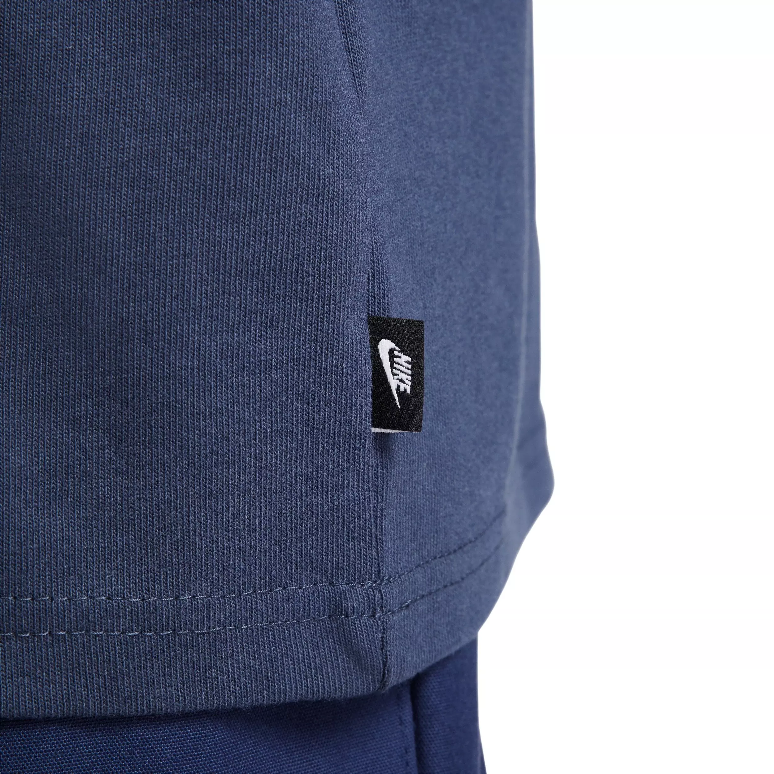 Nike Men's Sportswear Premium Essentials Long-Sleeve Futura Logo T-Shirt - BLUE