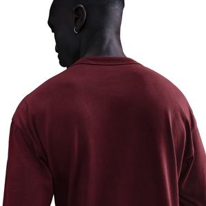 Nike Men's Sportswear Premium Essentials Long-Sleeve Pocket T-Shirt