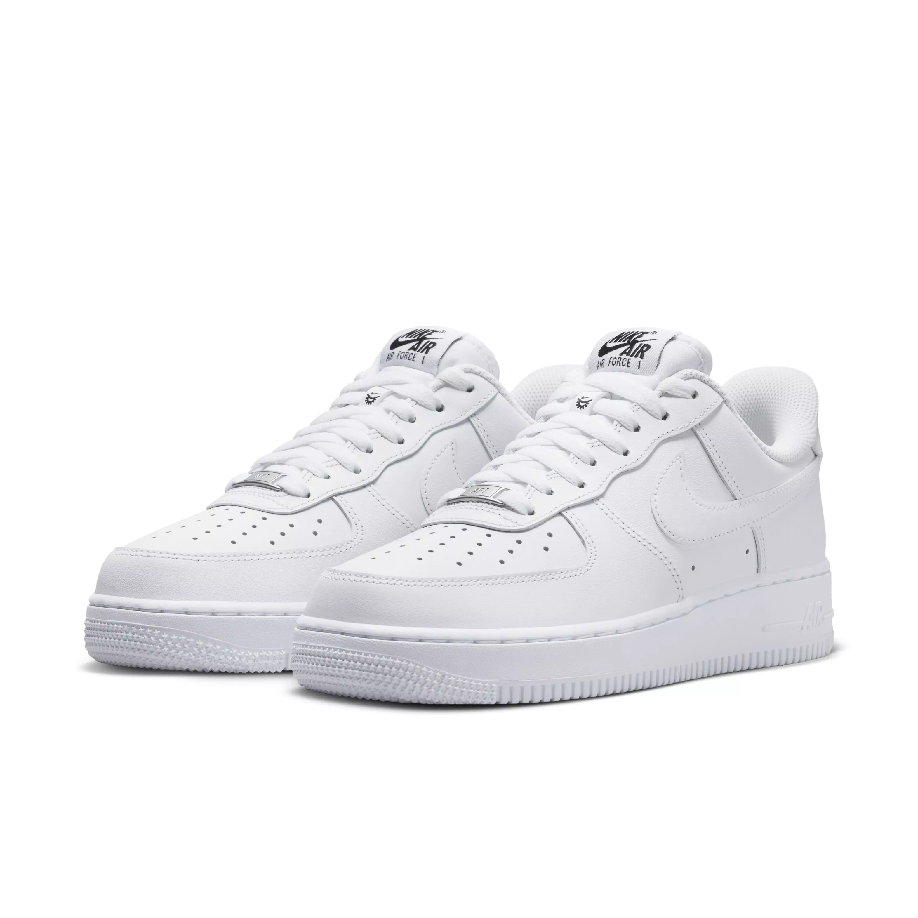 Nike Air Force 1 '07 FlyEase "White/White/White" Women's Shoe - WHITE/WHITE/WHITE