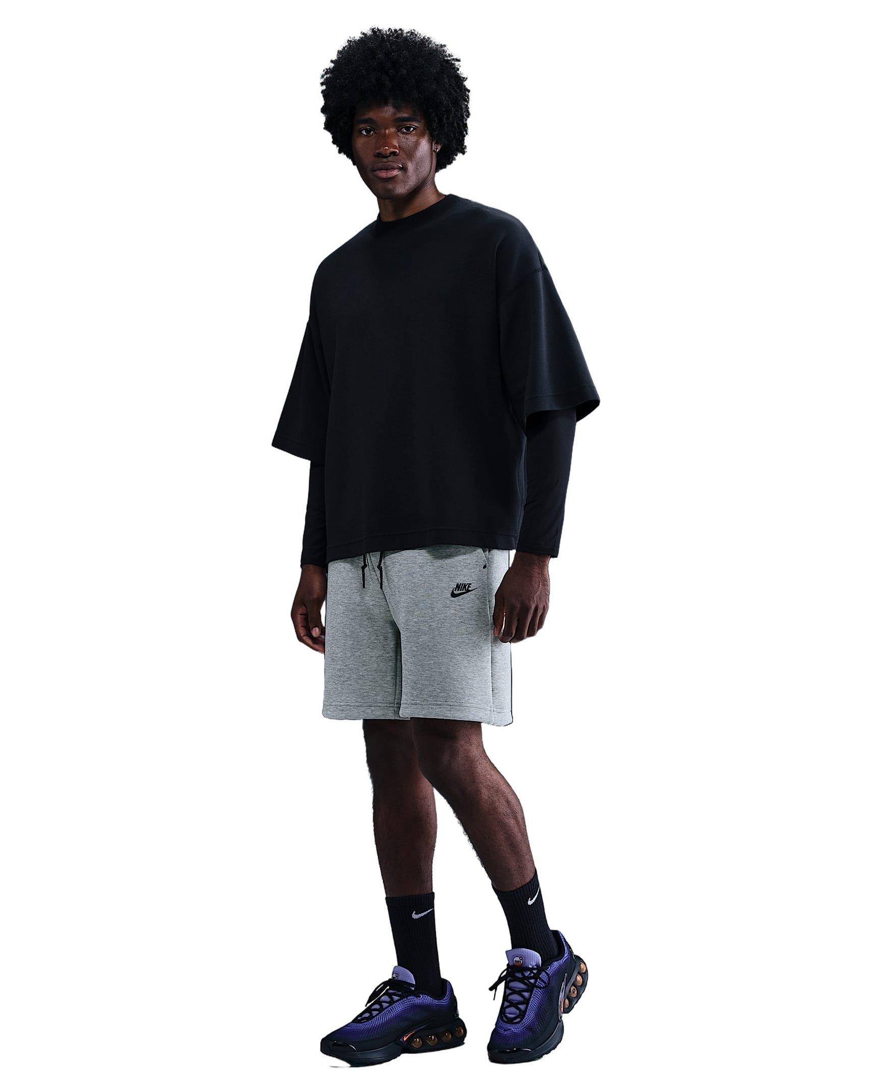 Nike Men's Tech Fleece Shorts - GREY Thumbnail View 4