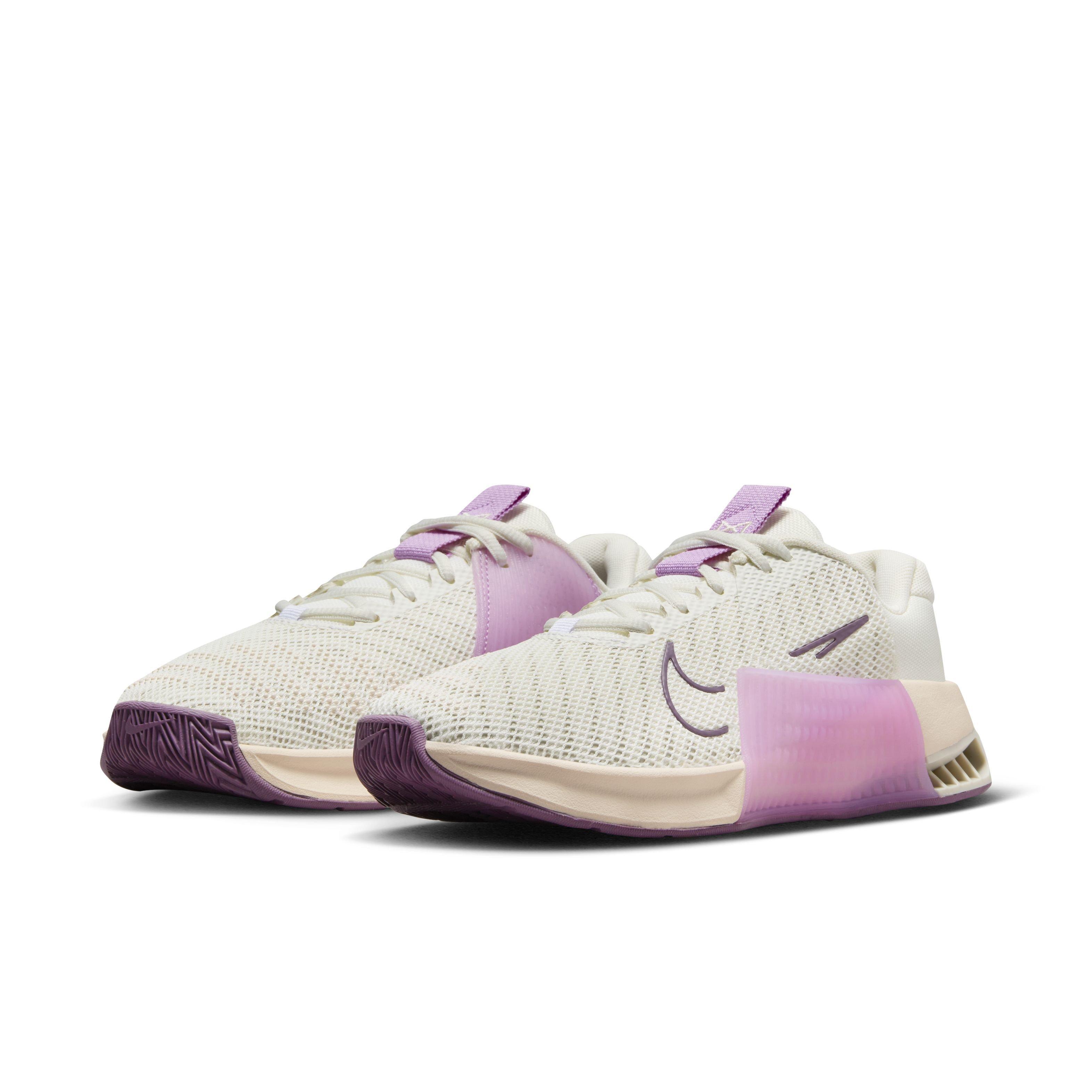 Nike Metcon 9 "Sail/White/Guava Ice/Rush Fuchsia" Women's Training Shoe - SAIL/WHITE/GUAVA/FUCHSIA Thumbnail View 3