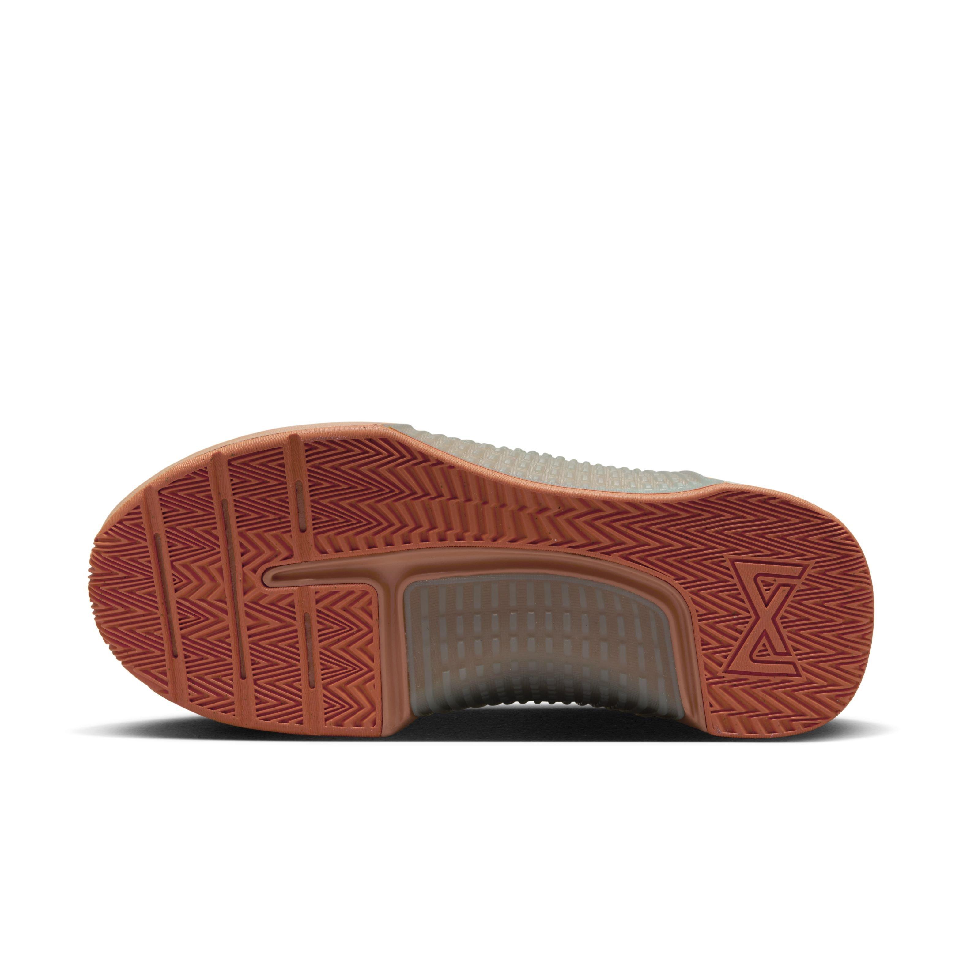 Nike Metcon 9 FlyEase "Amber Brown/Guava Ice/Light Bone" Women's Training Shoe - BROWN/GUAVA/LT BONE Thumbnail View 6