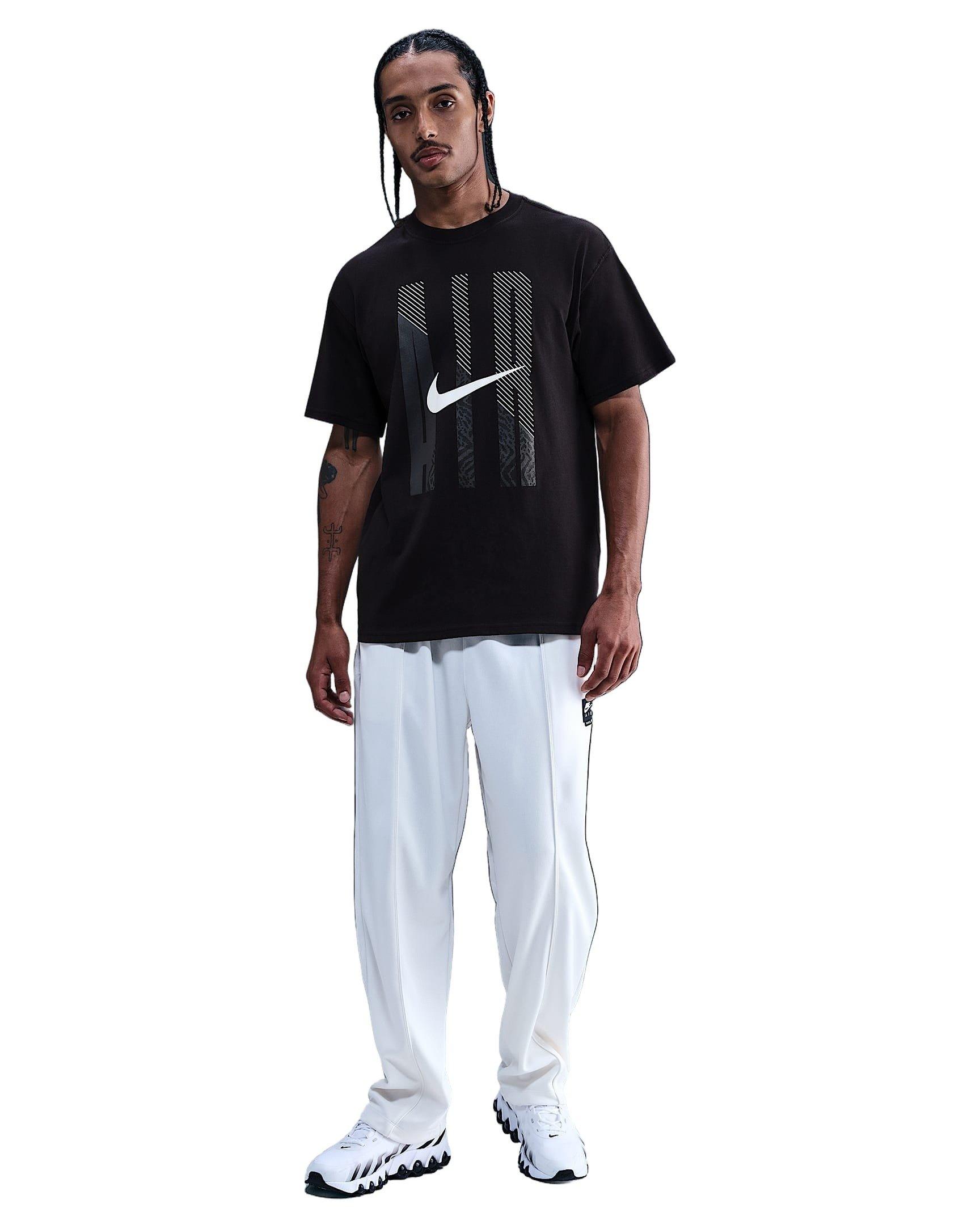 Nike Men's Sportswear Max90 Air HO25 T-Shirt - BLACK Thumbnail View 4