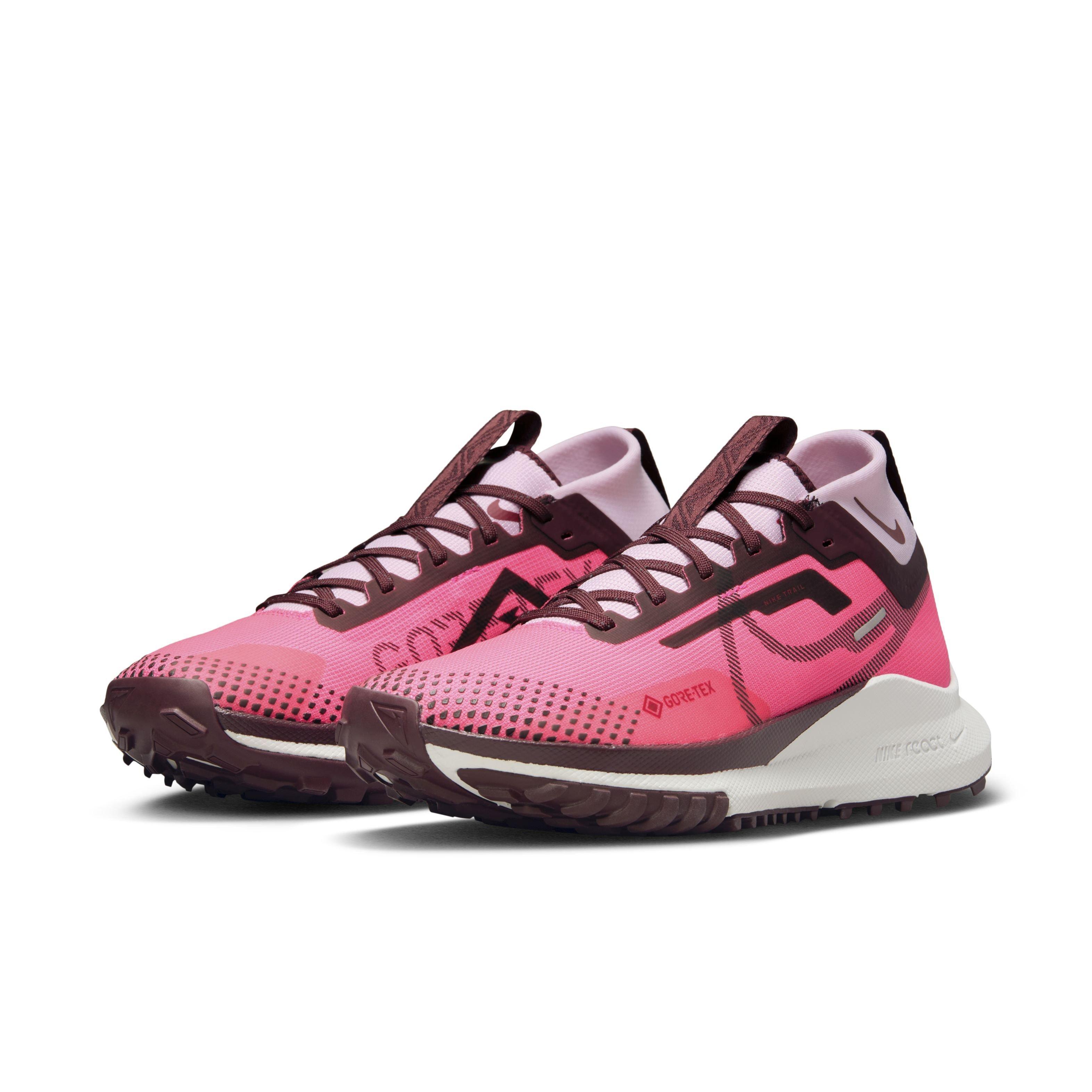 Nike Pegasus Trail 4 GORE-TEX "Hyper Pink/Burgundy Crush/Team Red" Women's Trail Running Shoe - PINK/BURGUNDY/RED Thumbnail View 3