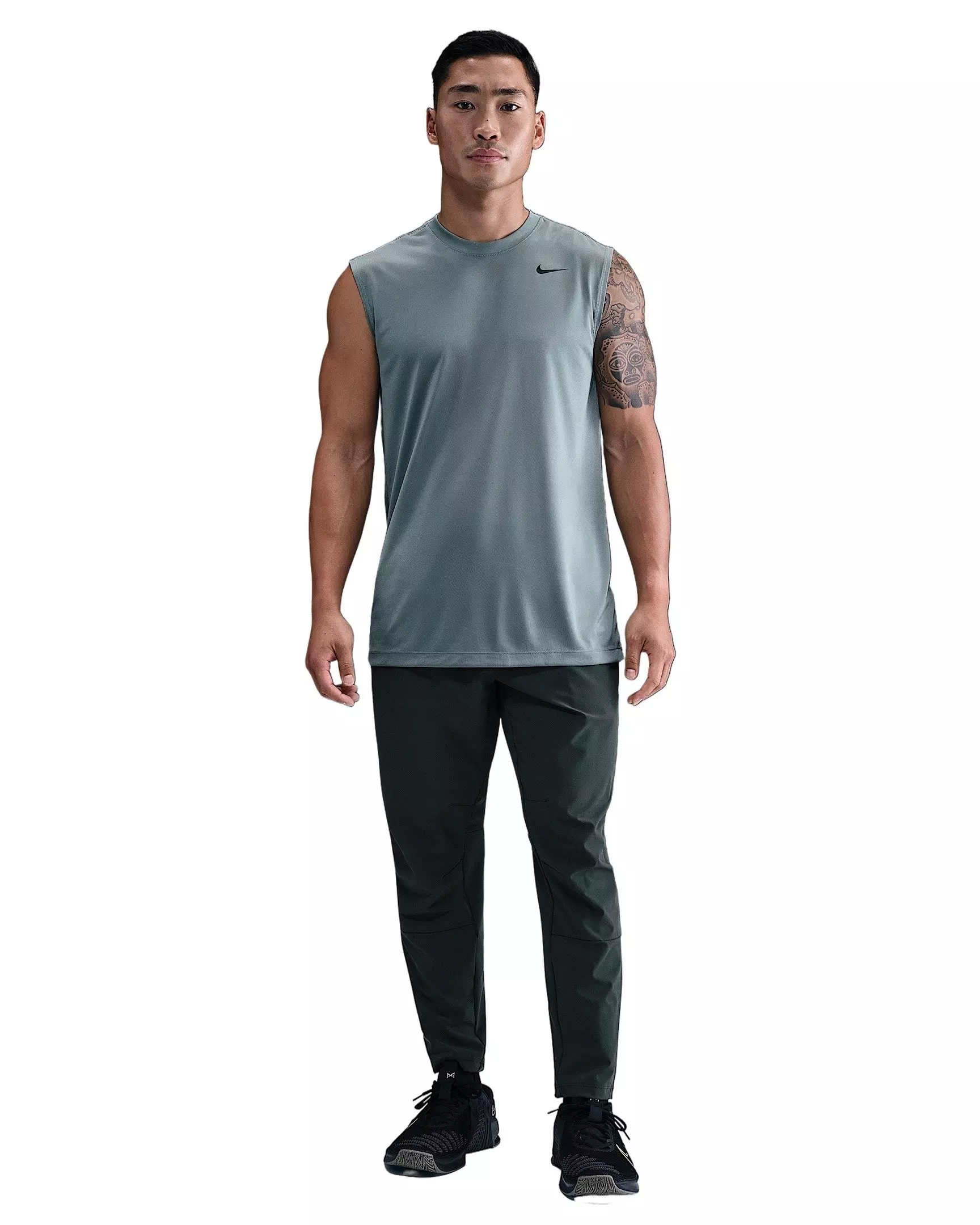 Nike Men's Unlimited Dri-FIT Tapered Leg Versatile Pants -Green - GREEN