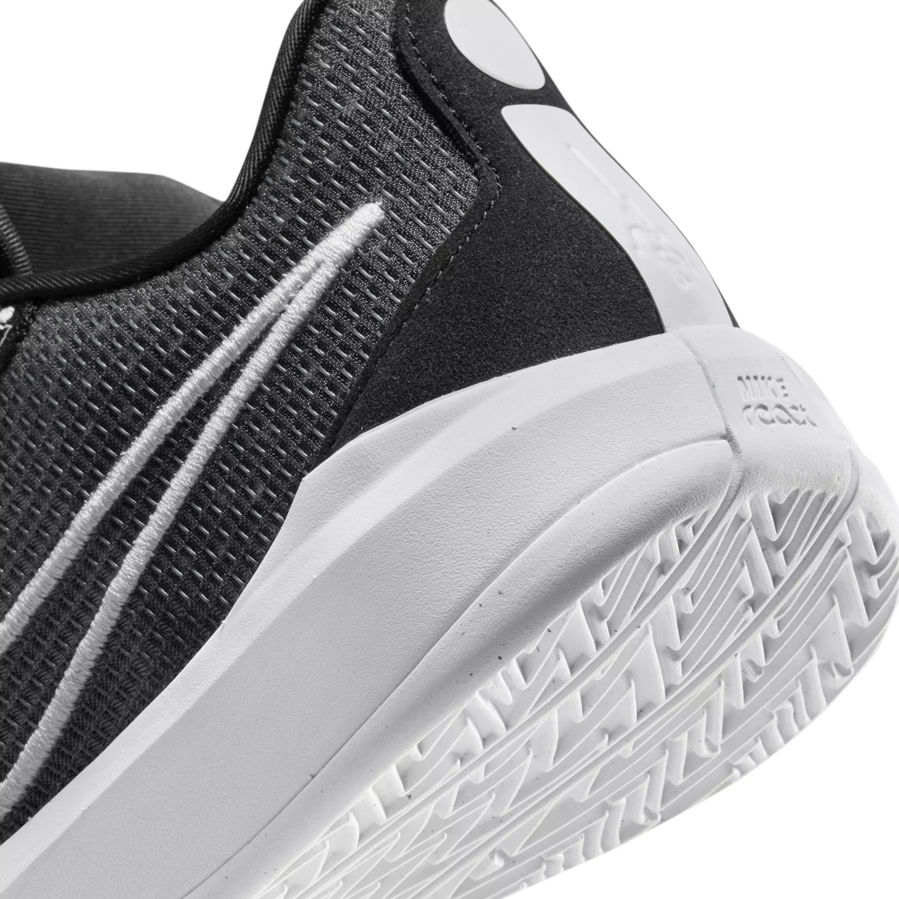 Nike Sabrina 1(TEAM)"Black/White" Women's Basketball Shoe - BLACK/WHITE