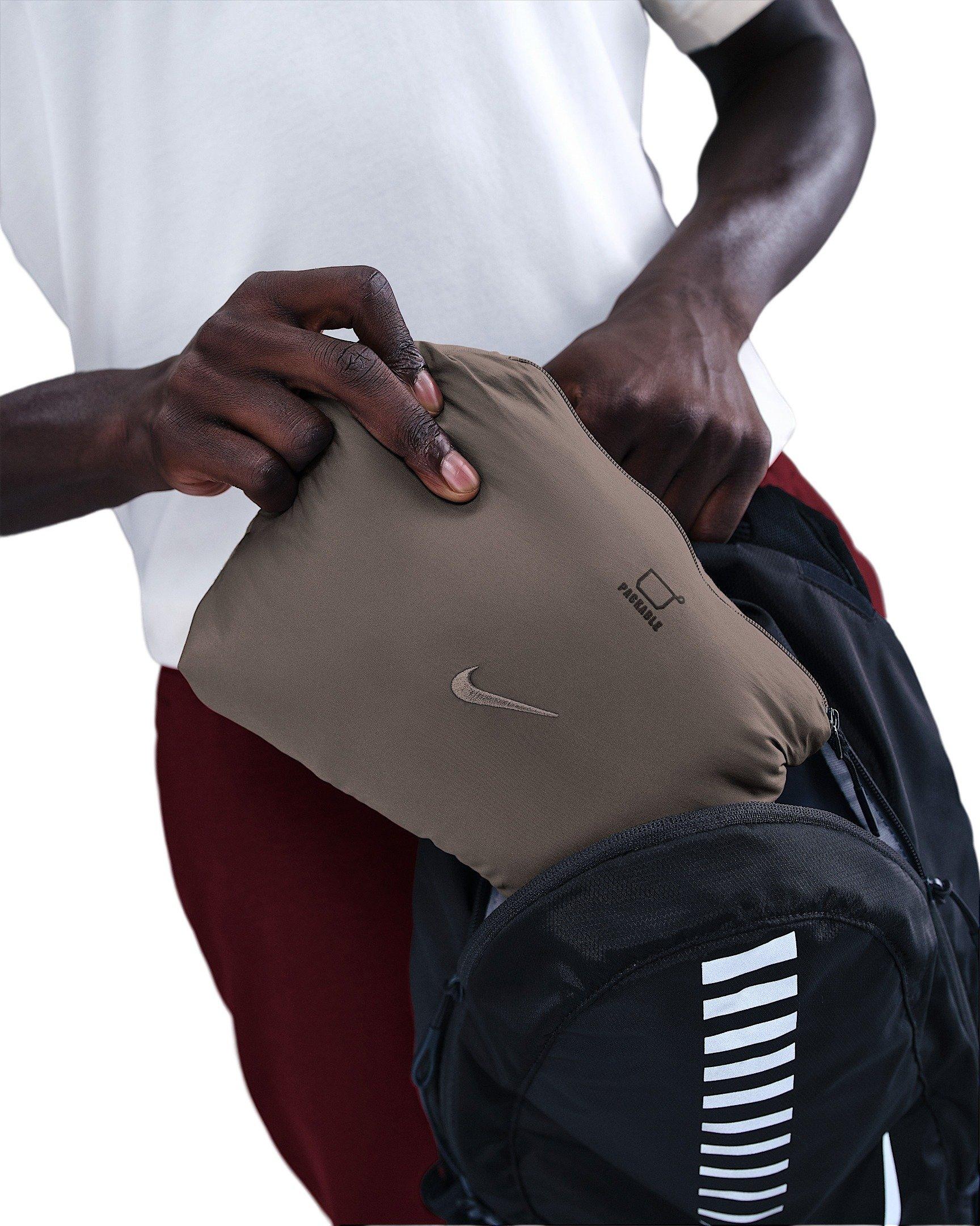 Nike Men's Therma-FIT Unlimited Synthetic Filled Training Vest - STONE Thumbnail View 7