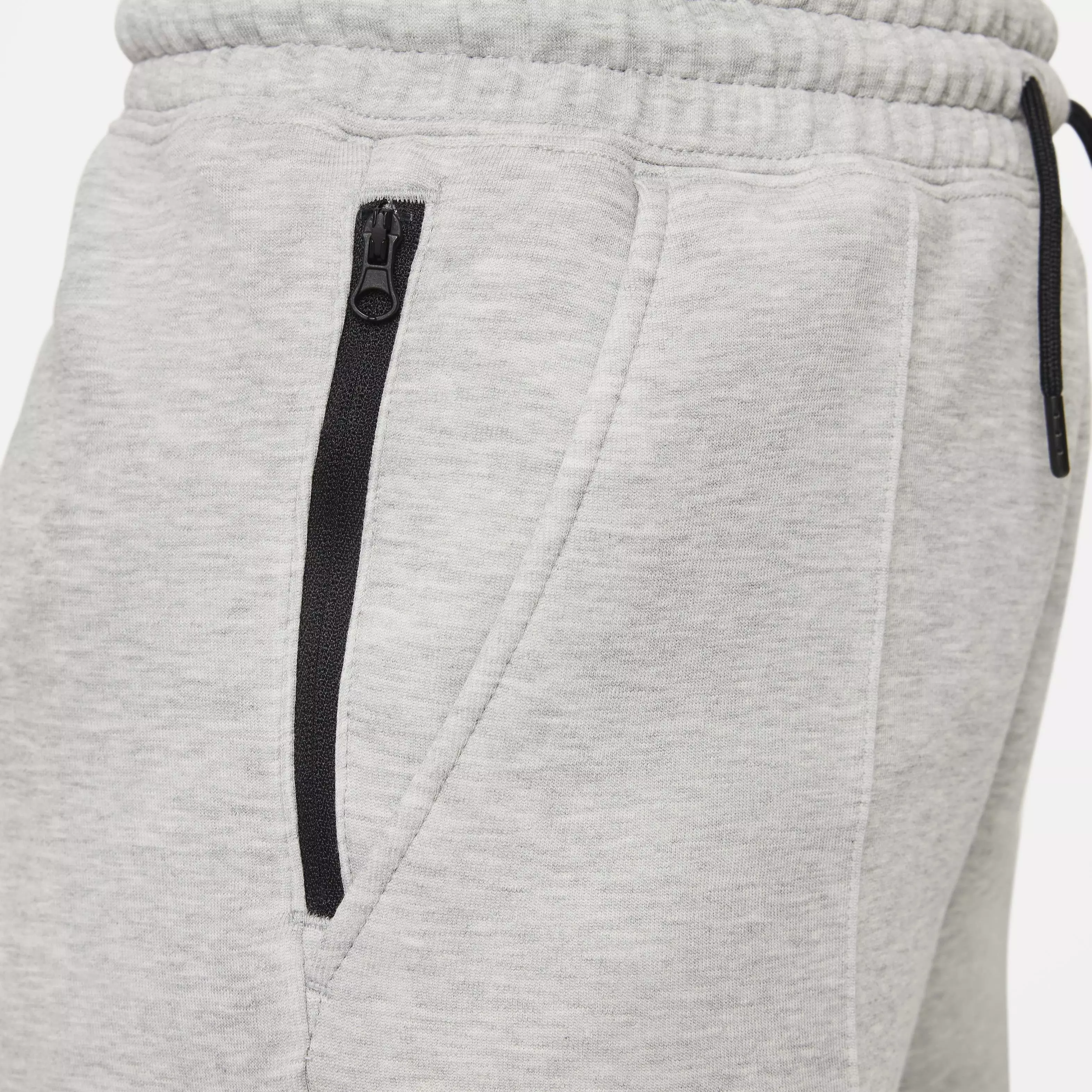 Nike Big Girls' Sportswear Tech Fleece Joggers - GREY