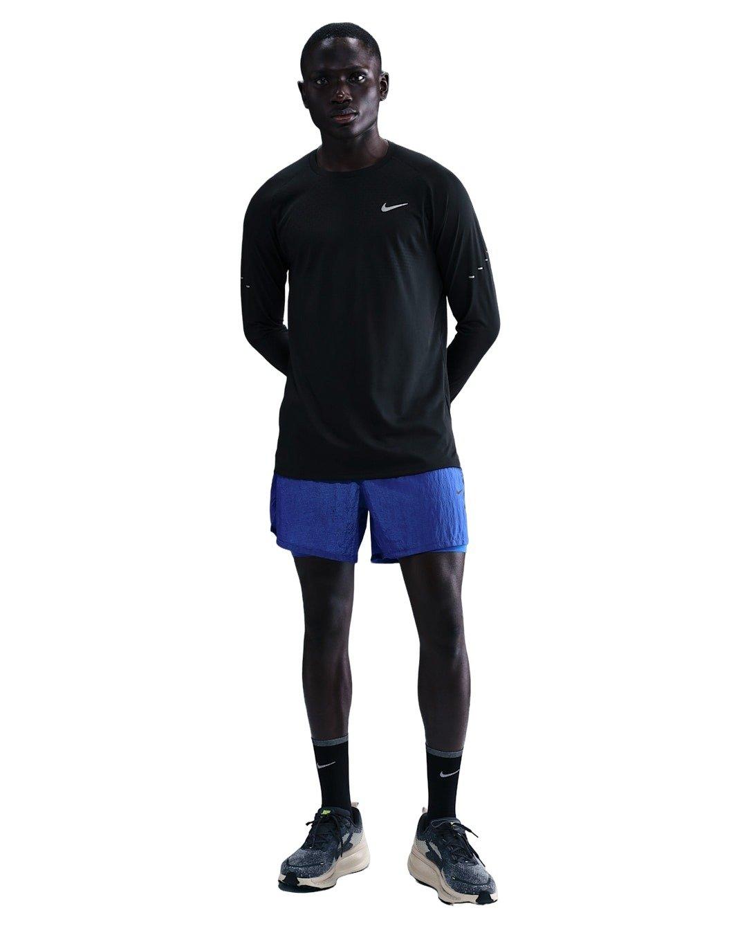 Nike Men's Stride Dri-FIT ADV Long-Sleeve Running Top - BLACK Thumbnail View 4