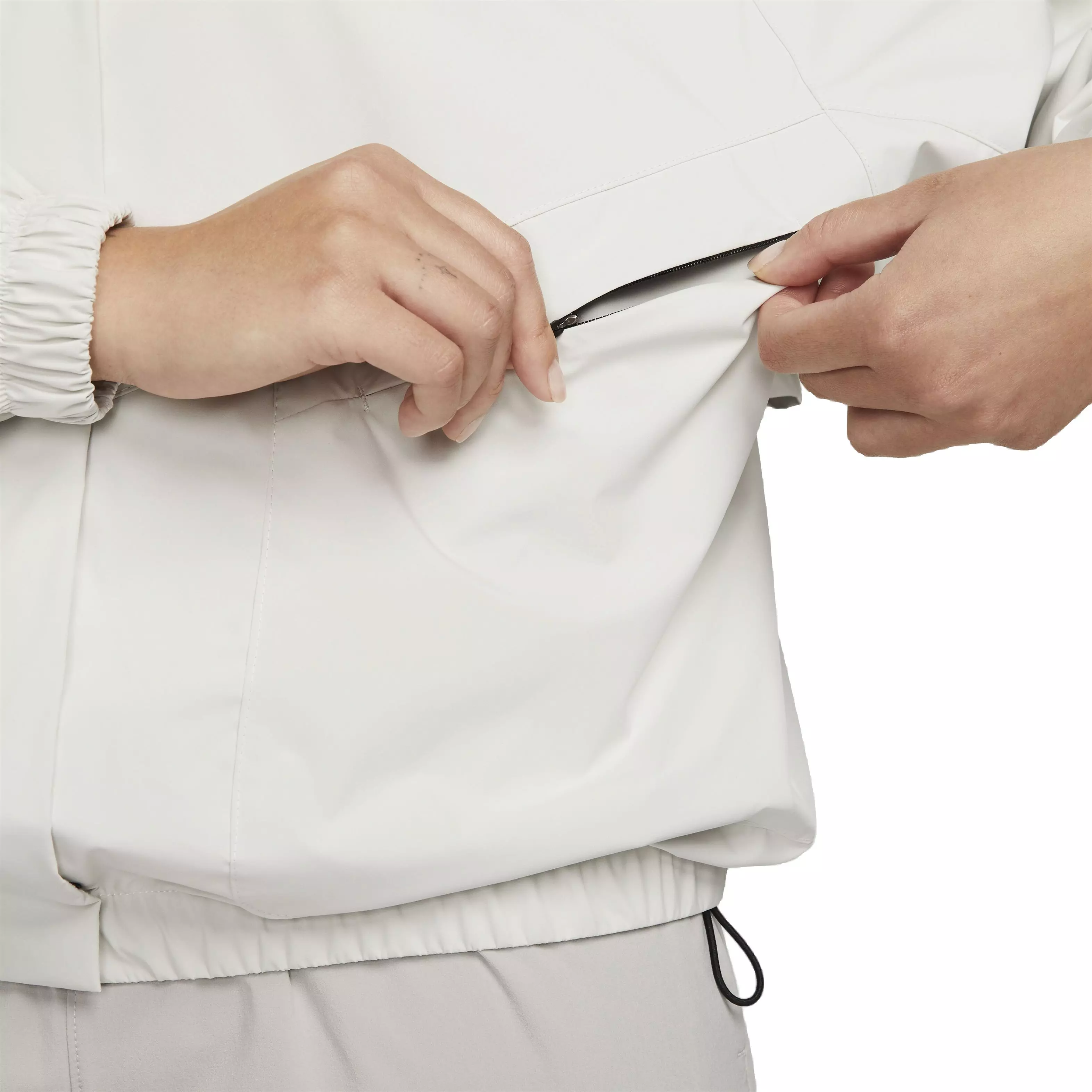 Nike Women's Swift Storm-FIT Jacket - WHITE