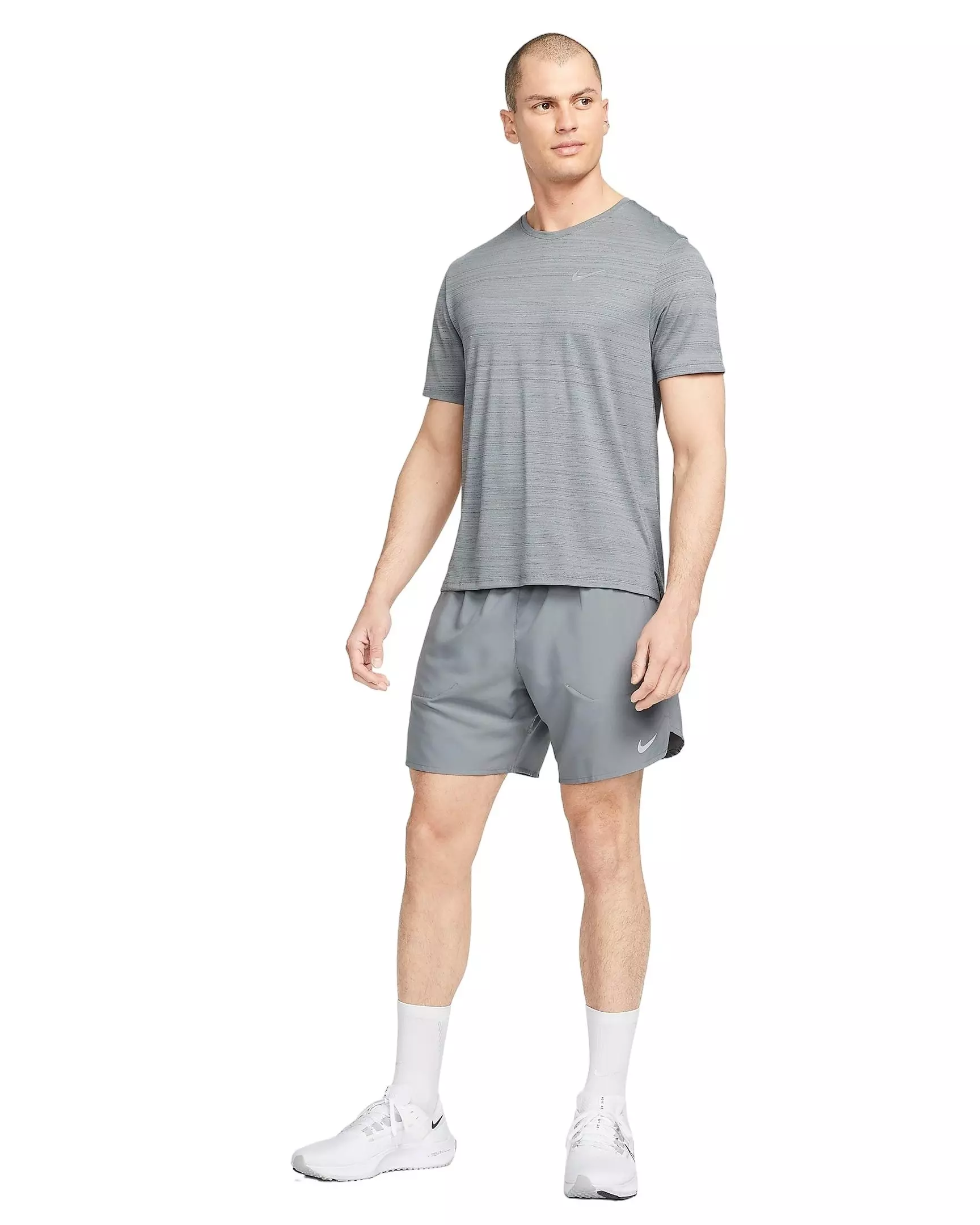 Nike Men's Stride Dri-FIT 7" brief-Lined Running Shorts - GREY