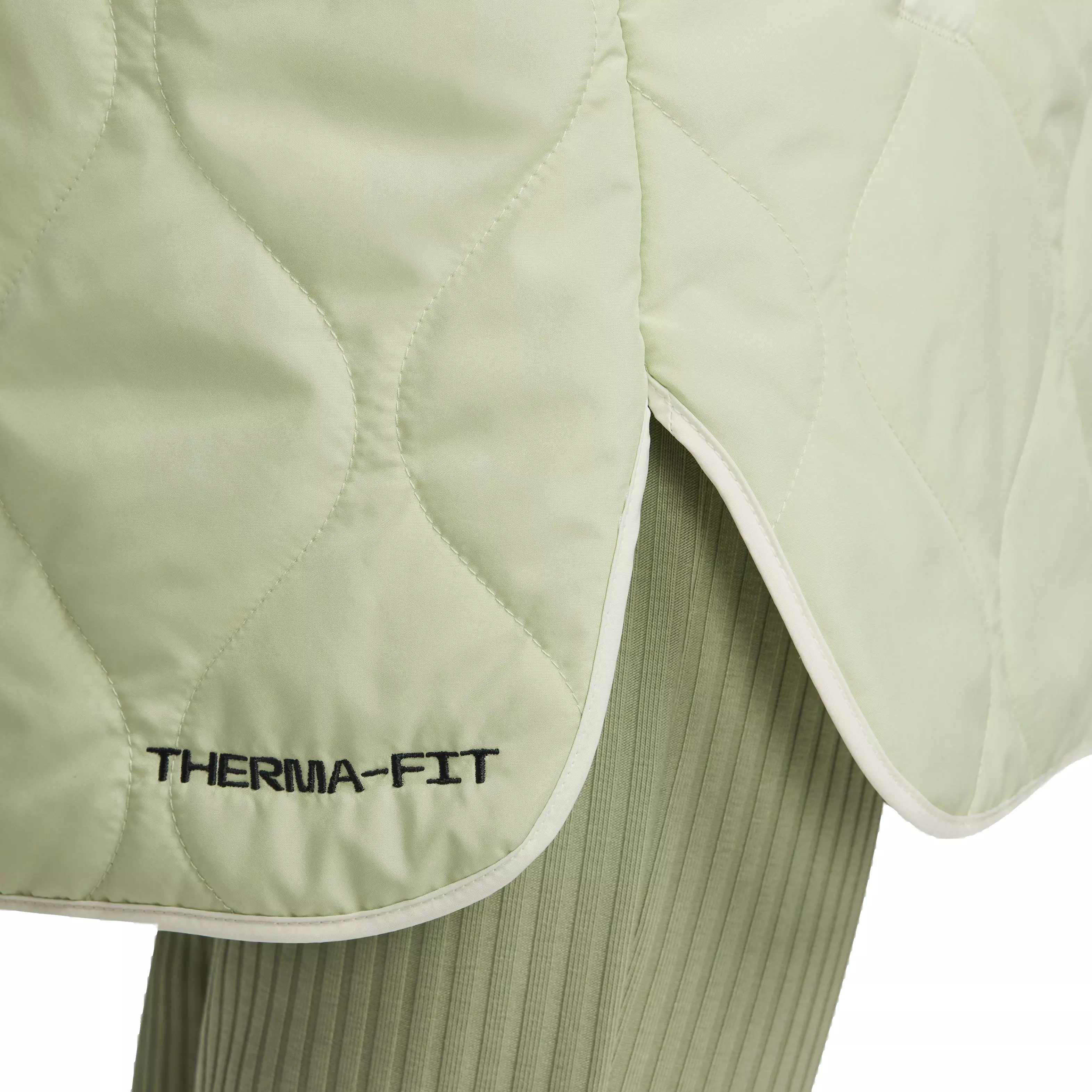 Nike Women's Sportswear Sports Utility Jacket - Green - GREEN