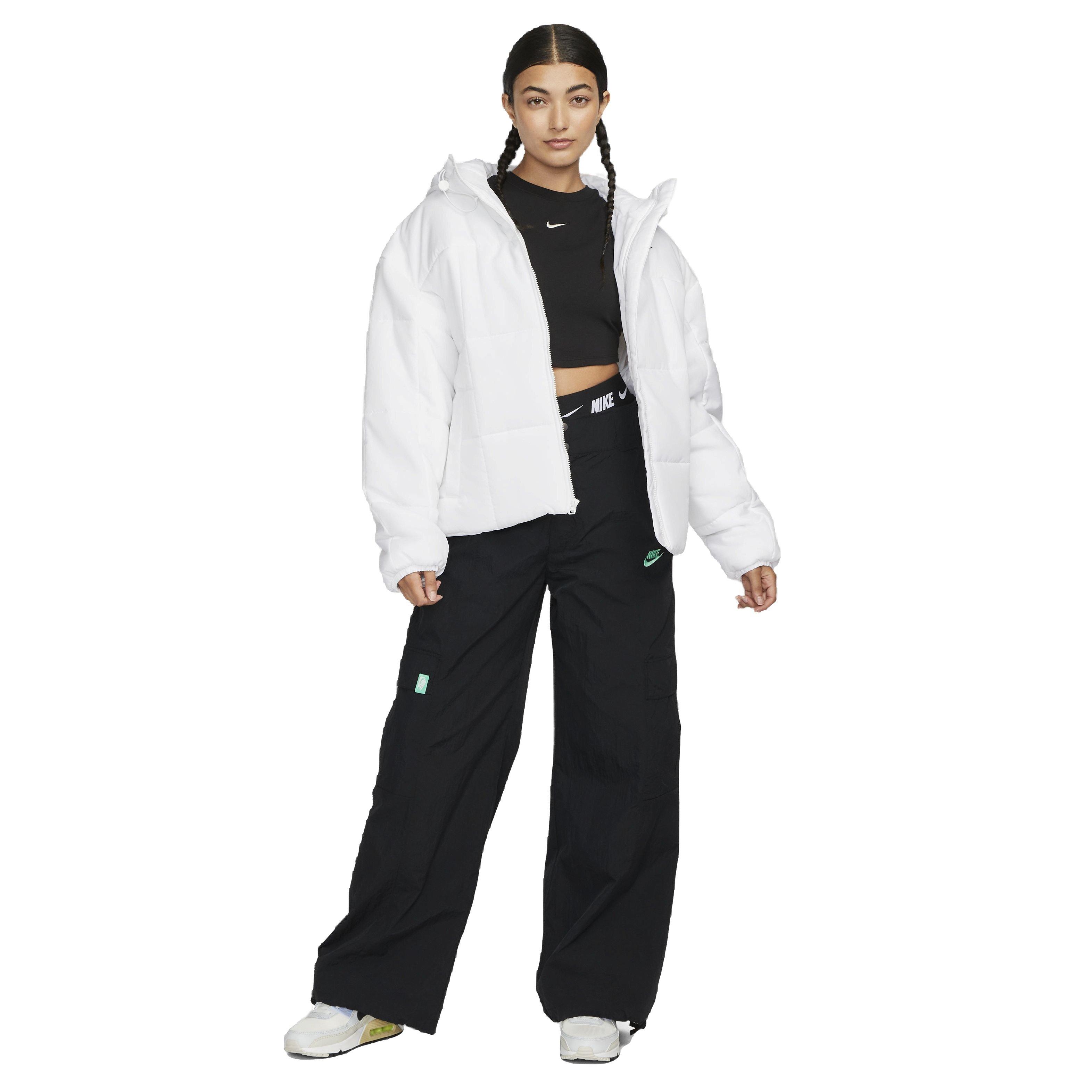 Nike Women's Sportswear Essential Therma-FIT Classic Puffer Jacket - WHITE Thumbnail View 8