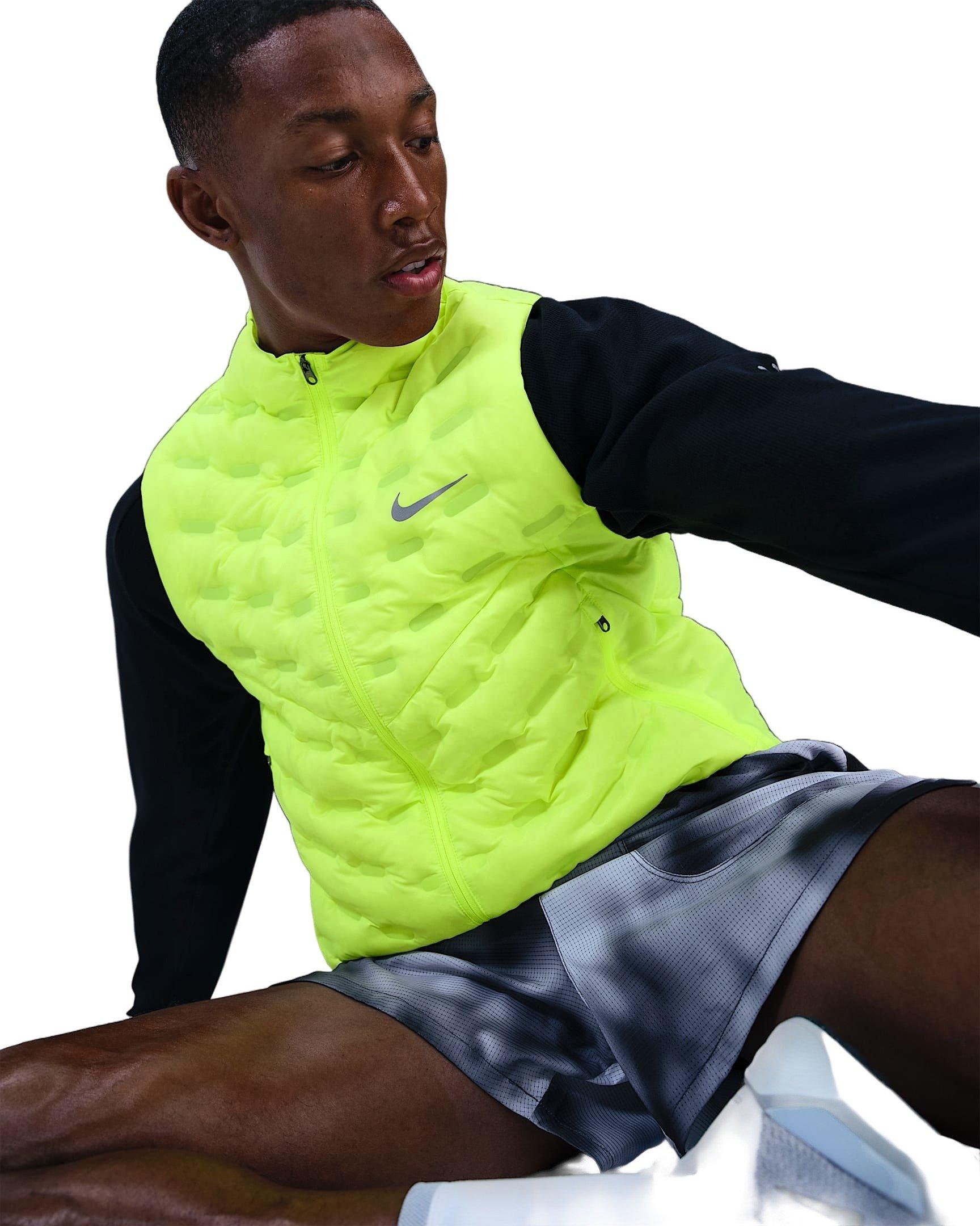 Nike Men's Therma-FIT ADV Repel AeroLoft Down Running Vest -Volt - VOLT Thumbnail View 3