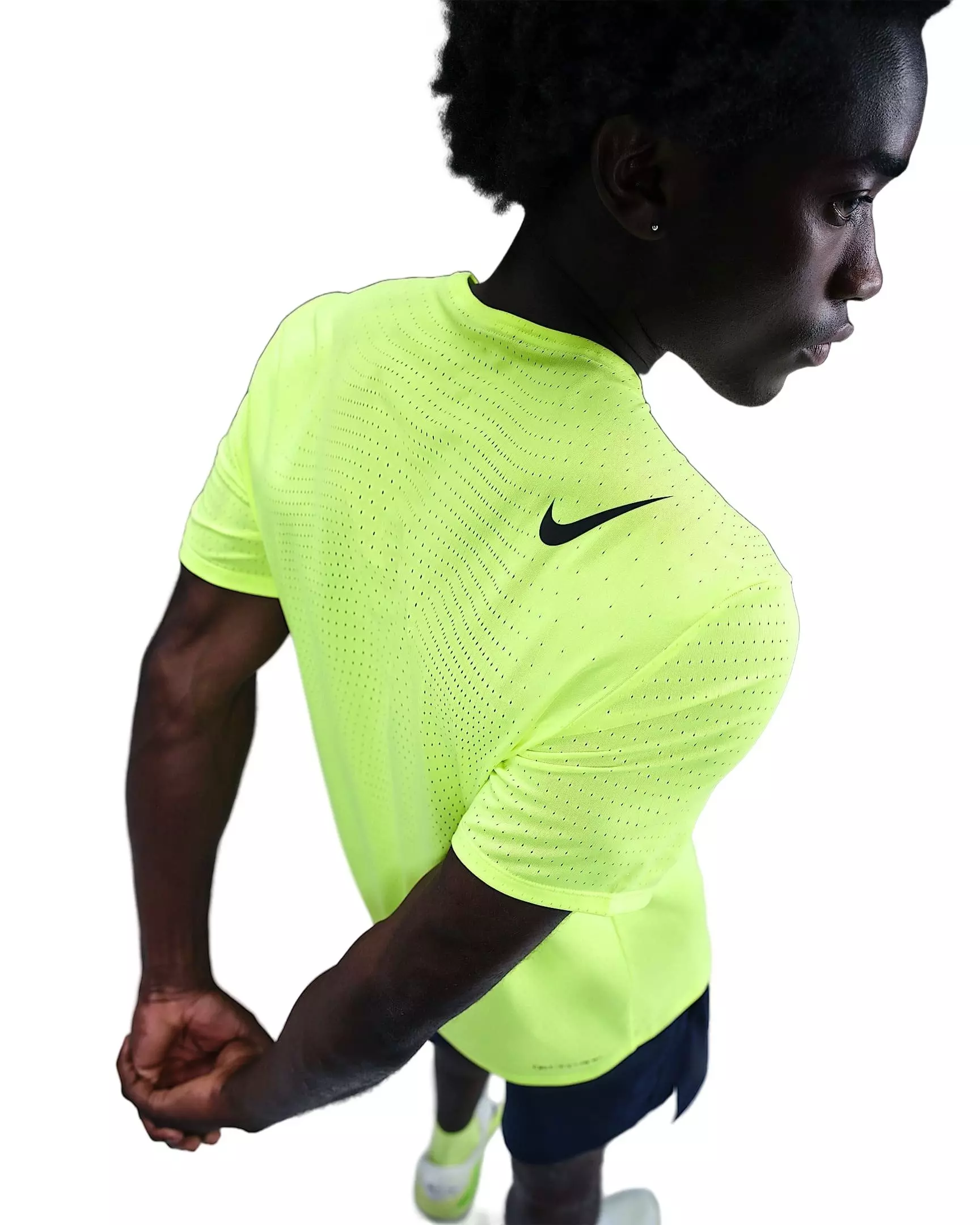 Nike Men's AeroSwift Dri-FIT ADV Short-Sleeve Running Top - YELLOW