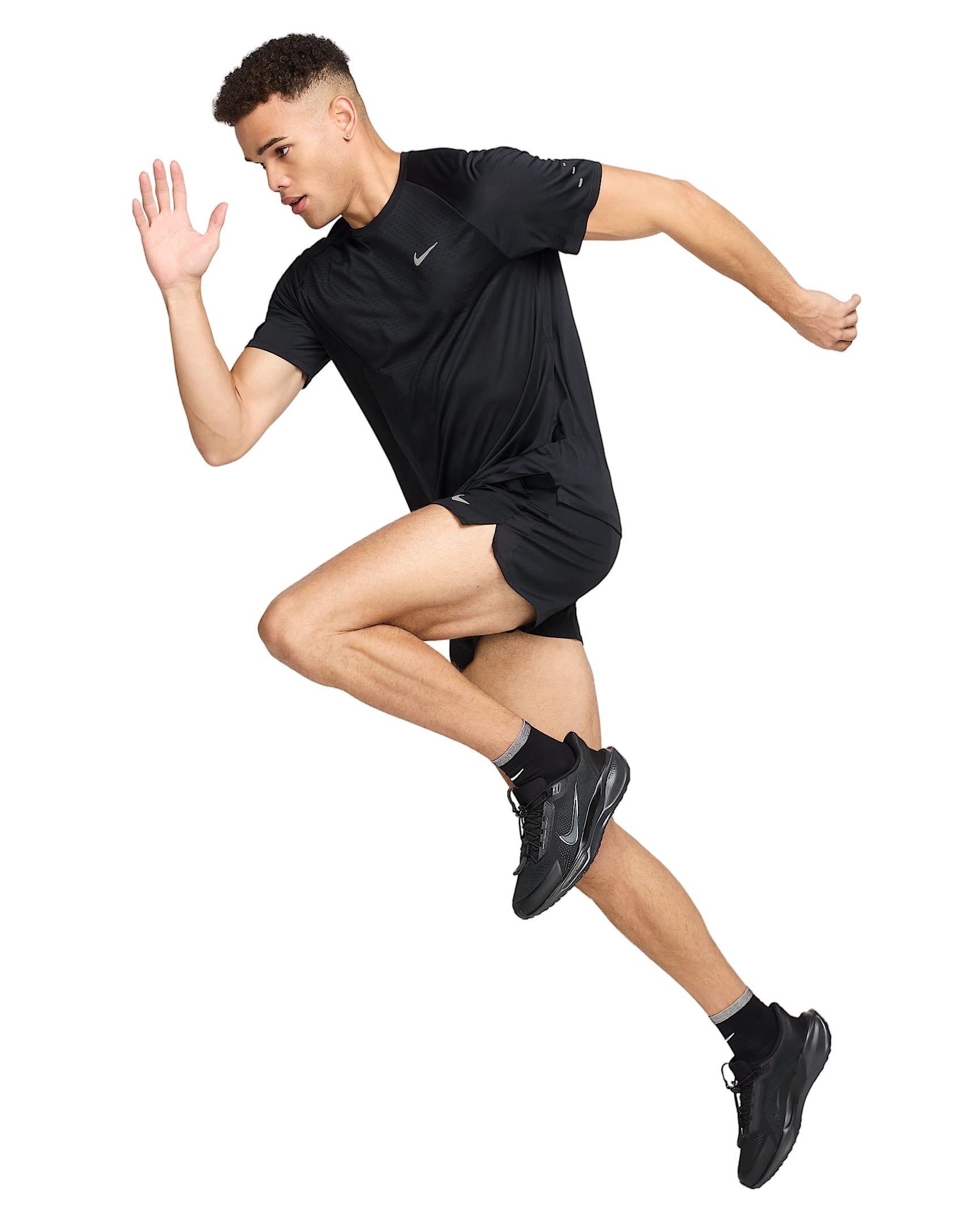 Nike Men's Stride ADV Dri-FIT Short-Sleeve Running Top - BLACK Thumbnail View 7