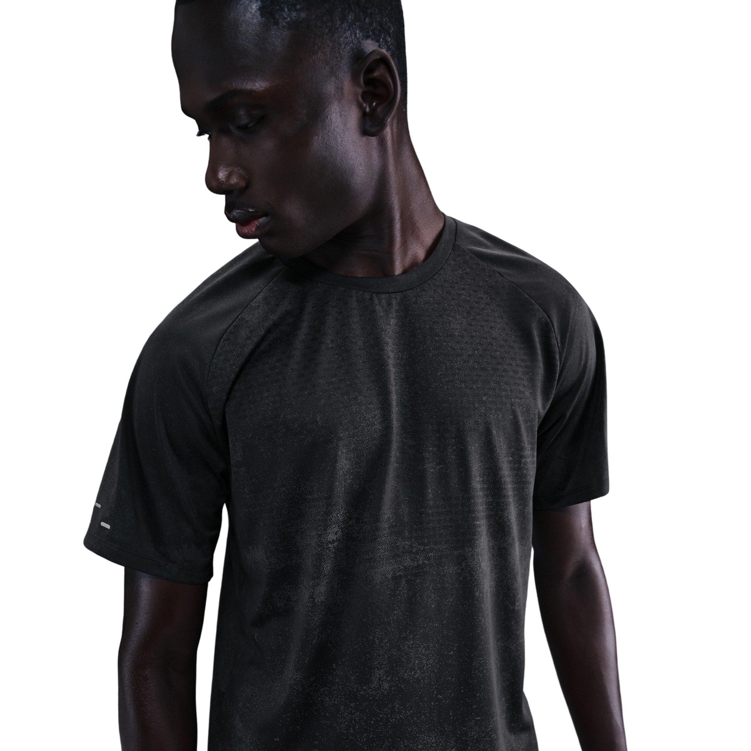 Nike Men's Stride Dri-FIT ADV SS Running Top with Reflective Design Accents - BLACK Thumbnail View 1