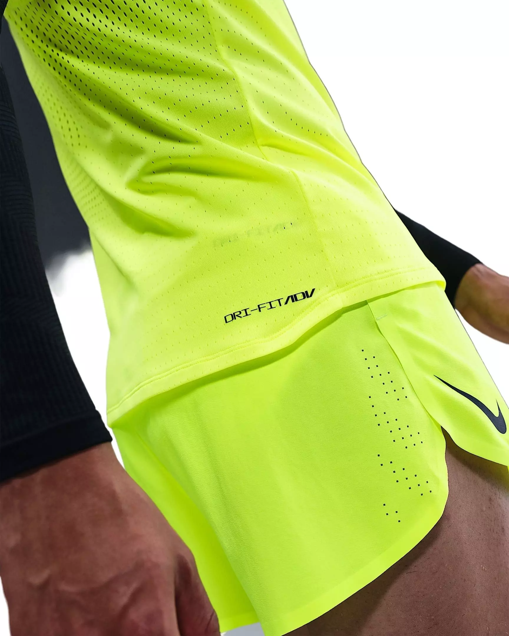 Nike Men's AeroSwift Dri-FIT ADV Running Vest -Volt - VOLT