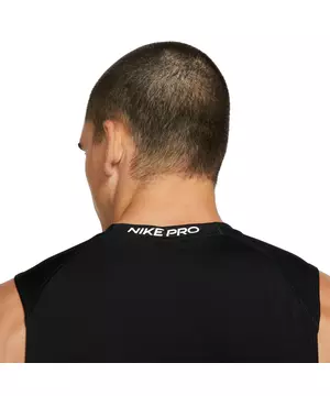 Nike Pro Dri-FIT Men's Slim Fit Sleeveless Top.