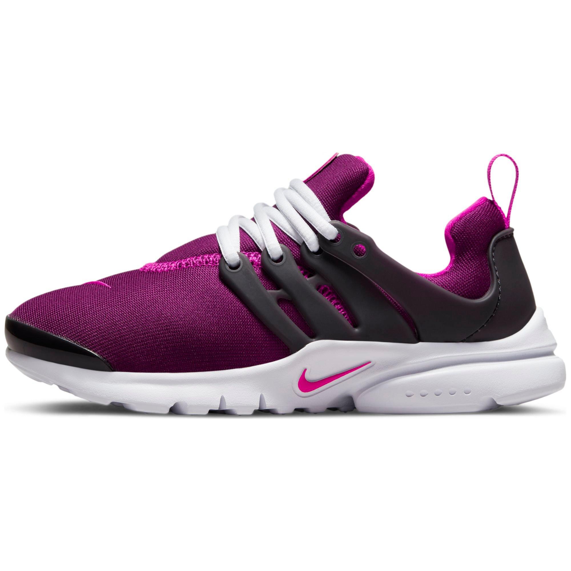 Pink and white outlet nike presto