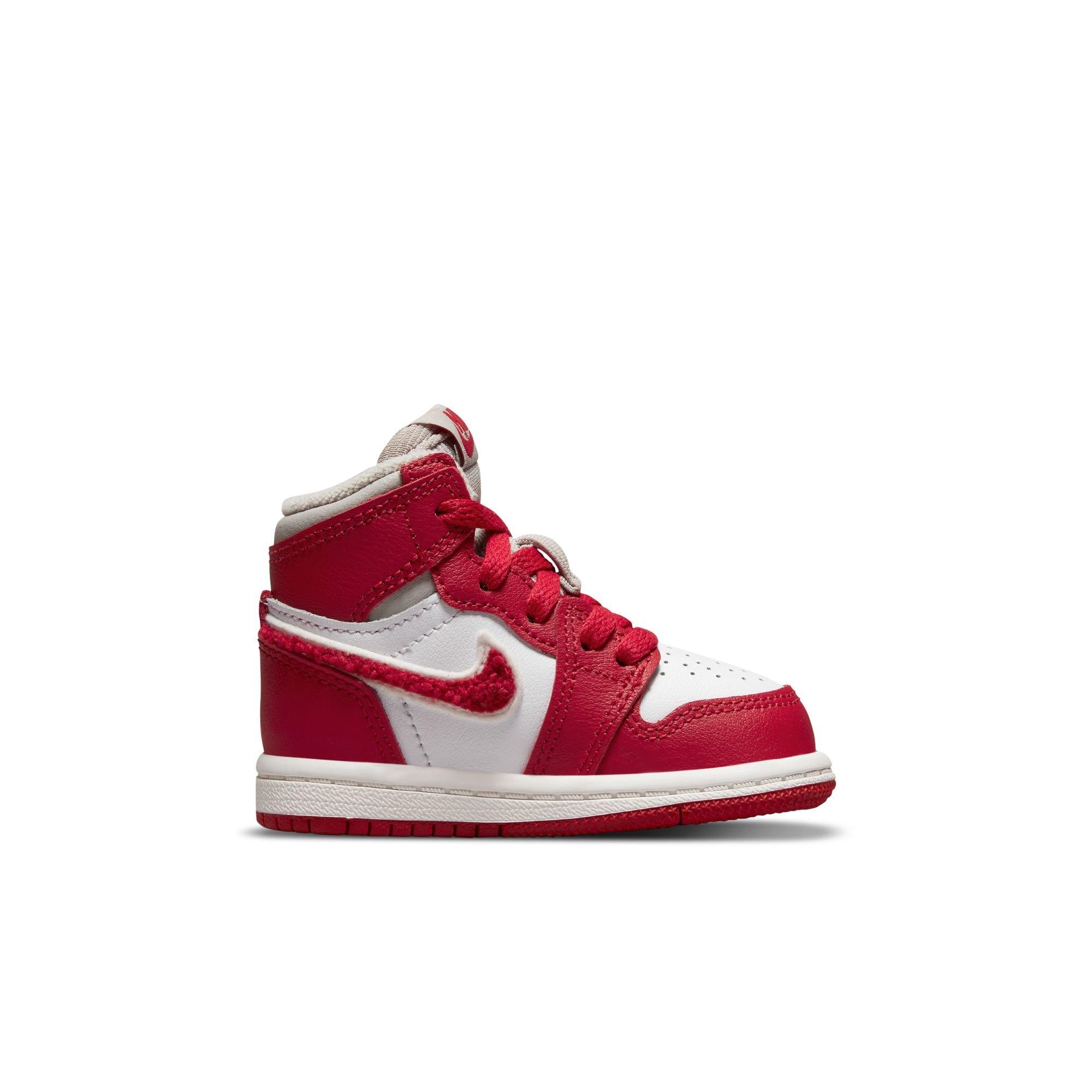 Jordan 1 popular high varsity red sail size 3Y