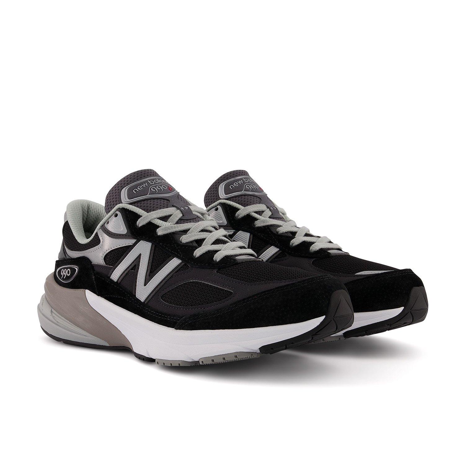 Black new cheap balance 990