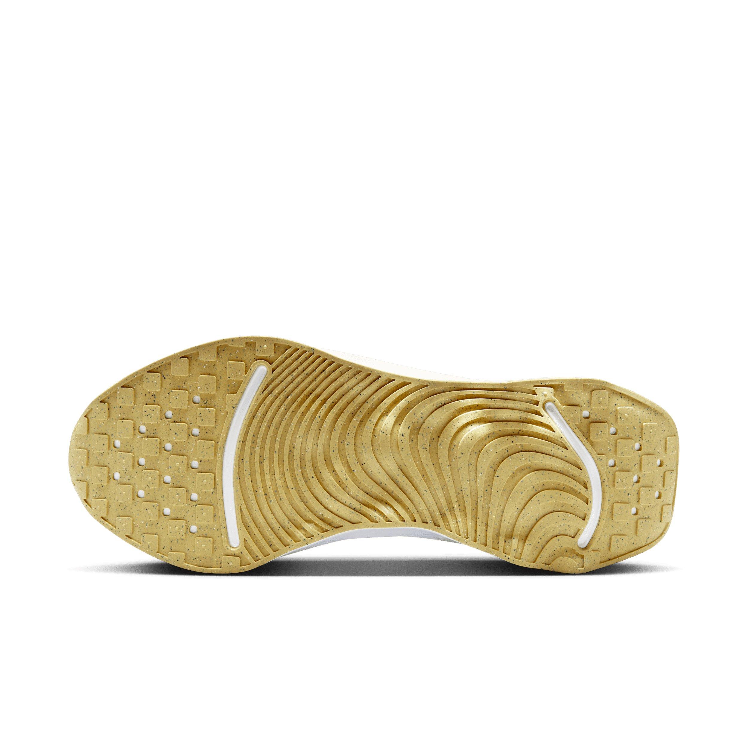 Nike Motiva "Light Smoke Grey/Smoke Grey/Saturn Gold/Light Smoke Grey" Men's Walking Shoe - LT GREY/GREY/GOLD/LT GREY Thumbnail View 6