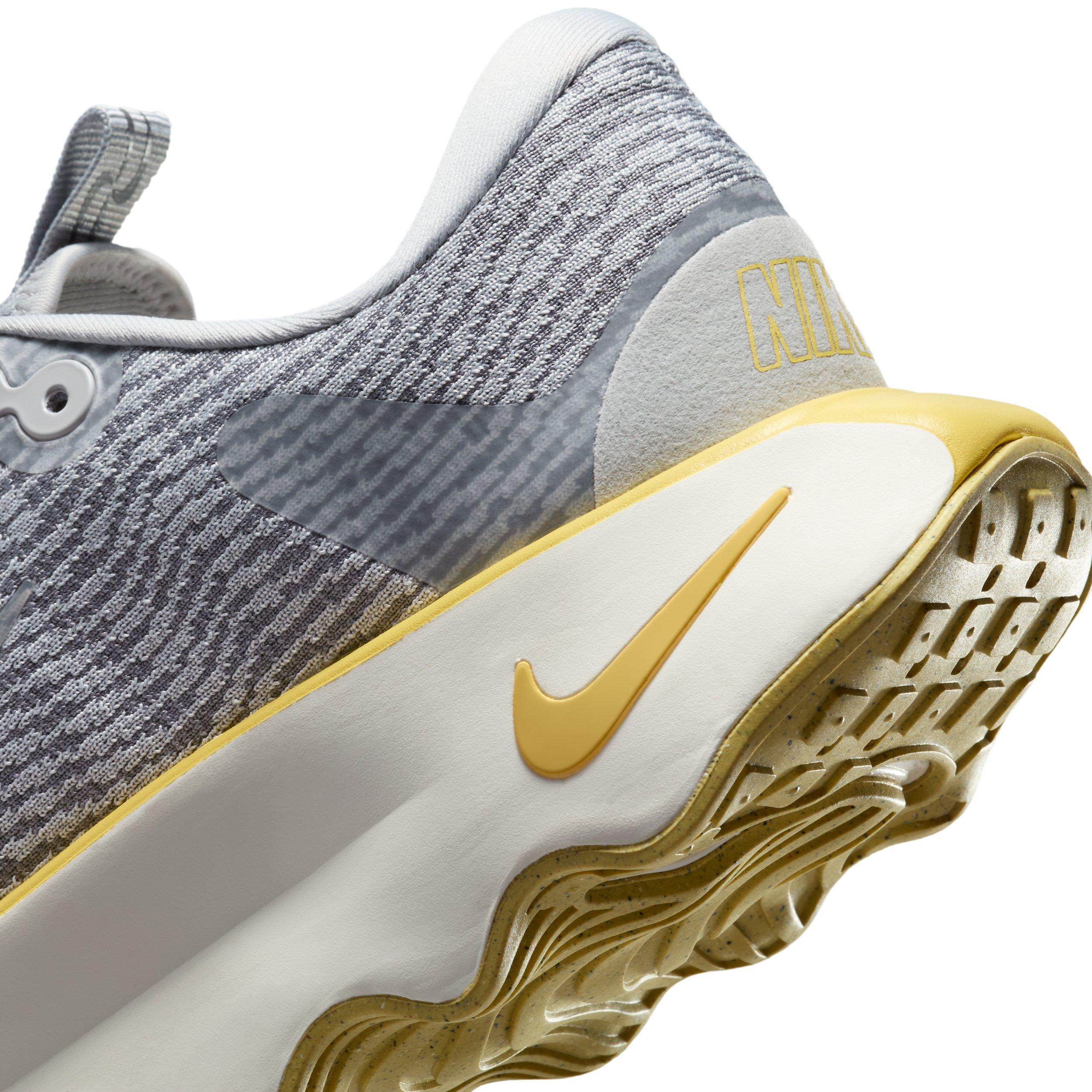 Nike Motiva "Light Smoke Grey/Smoke Grey/Saturn Gold/Light Smoke Grey" Men's Walking Shoe - LT GREY/GREY/GOLD/LT GREY Thumbnail View 8