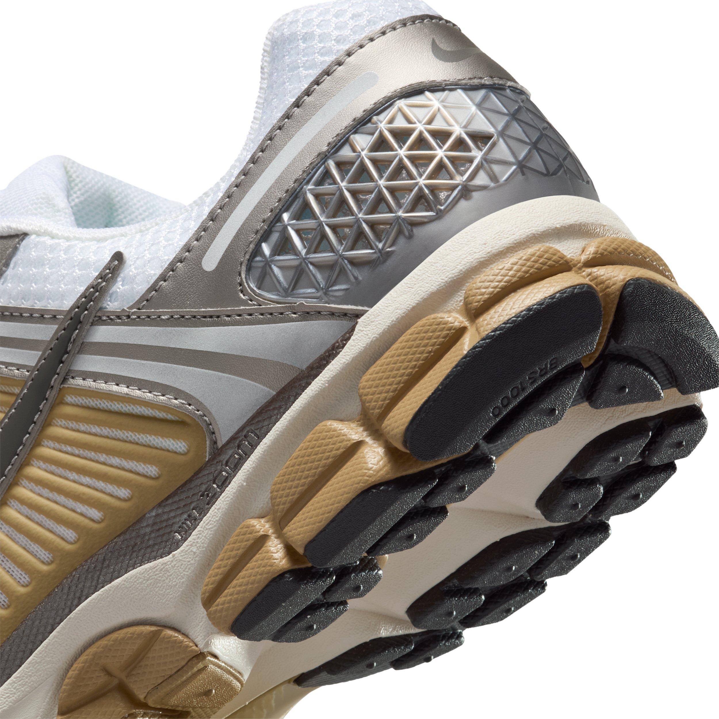 Nike Zoom Vomero 5 "Metallic Pewter/Parachute Beige/White/Medium Ash" Men's Shoe - PEWTER/BEIGE/WHITE/ASH Thumbnail View 8